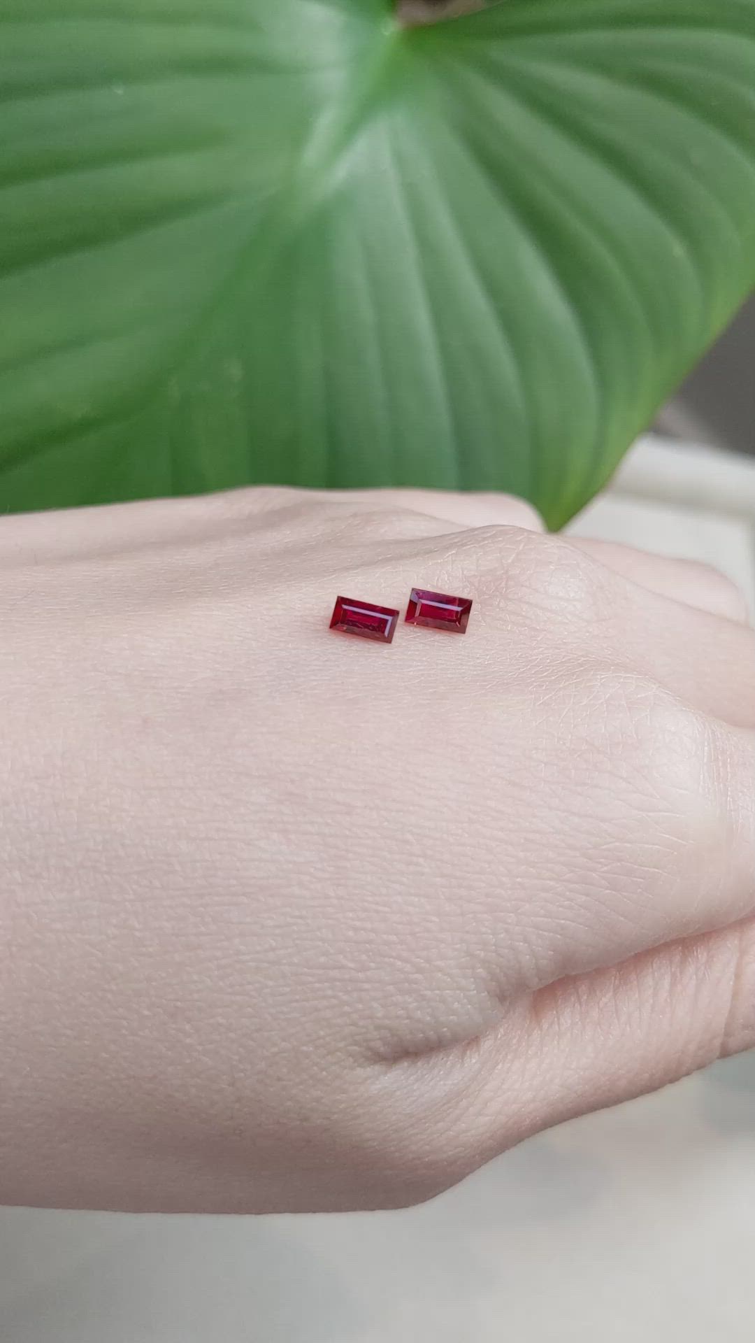 1.02&nbsp;Ct.Tw.Total Carat Weight Ruby Pair from Mozambique Size Video