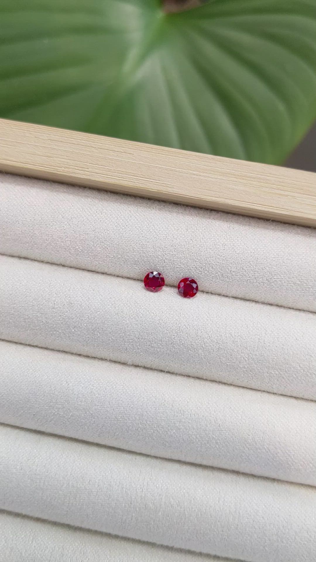 0.57&nbsp;Ct.Tw.Total Carat Weight Ruby Pair from Mozambique Size Video