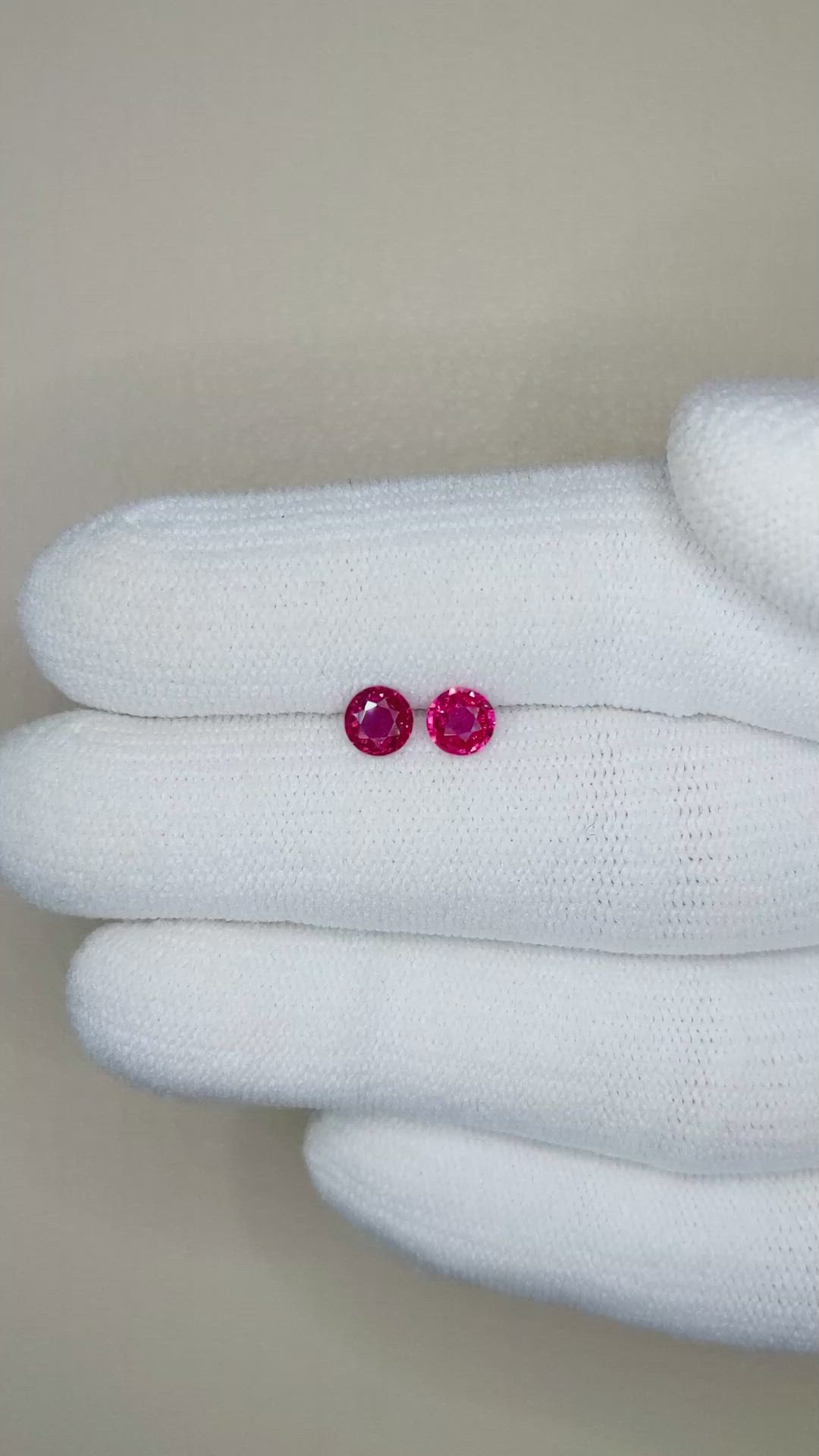 0.78 Ct.Tw.Total Carat Weight Ruby Pair from Thailand Size Video