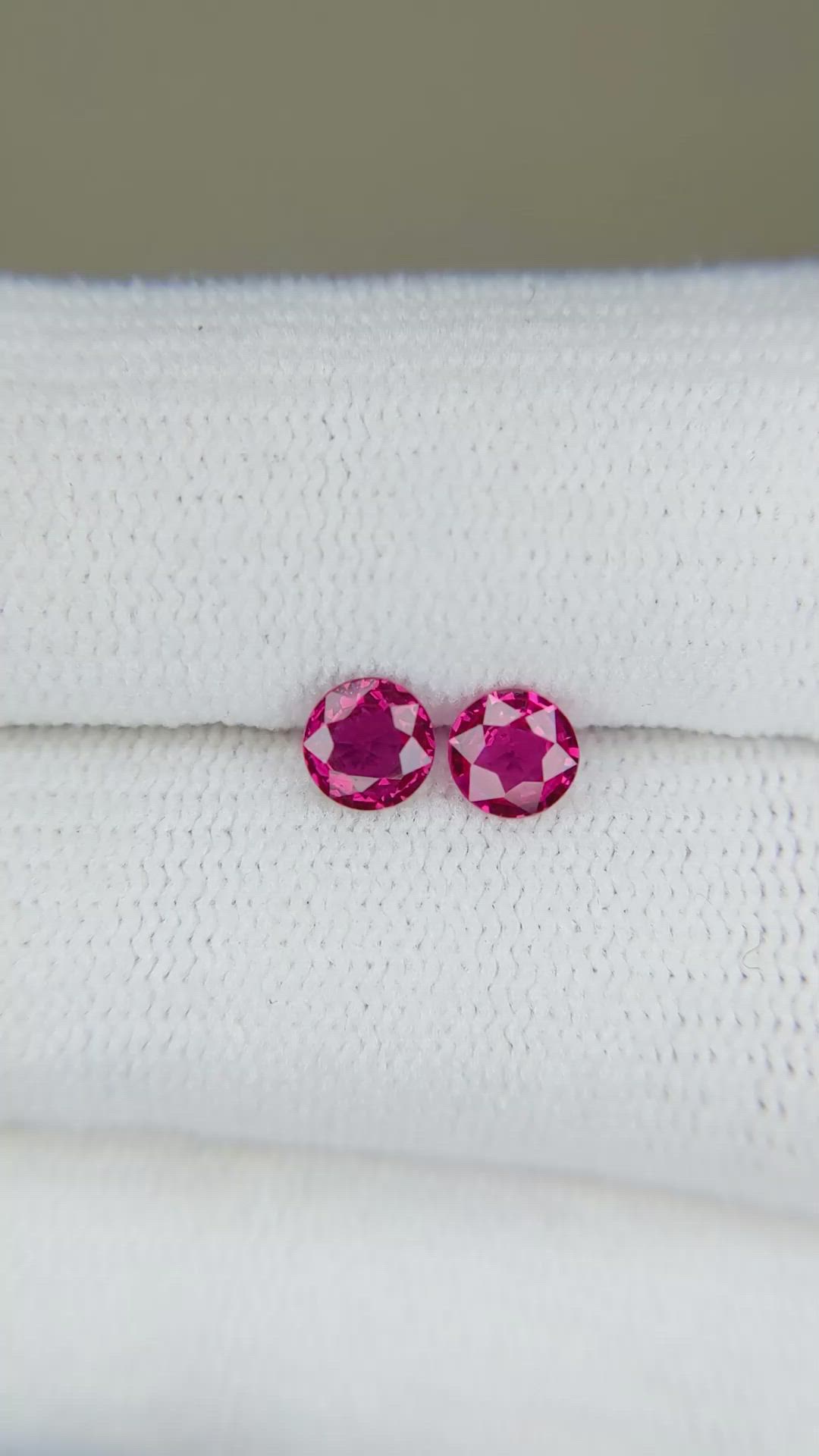 0.78 Ct.Tw.Total Carat Weight Ruby Pair from Thailand Size Video