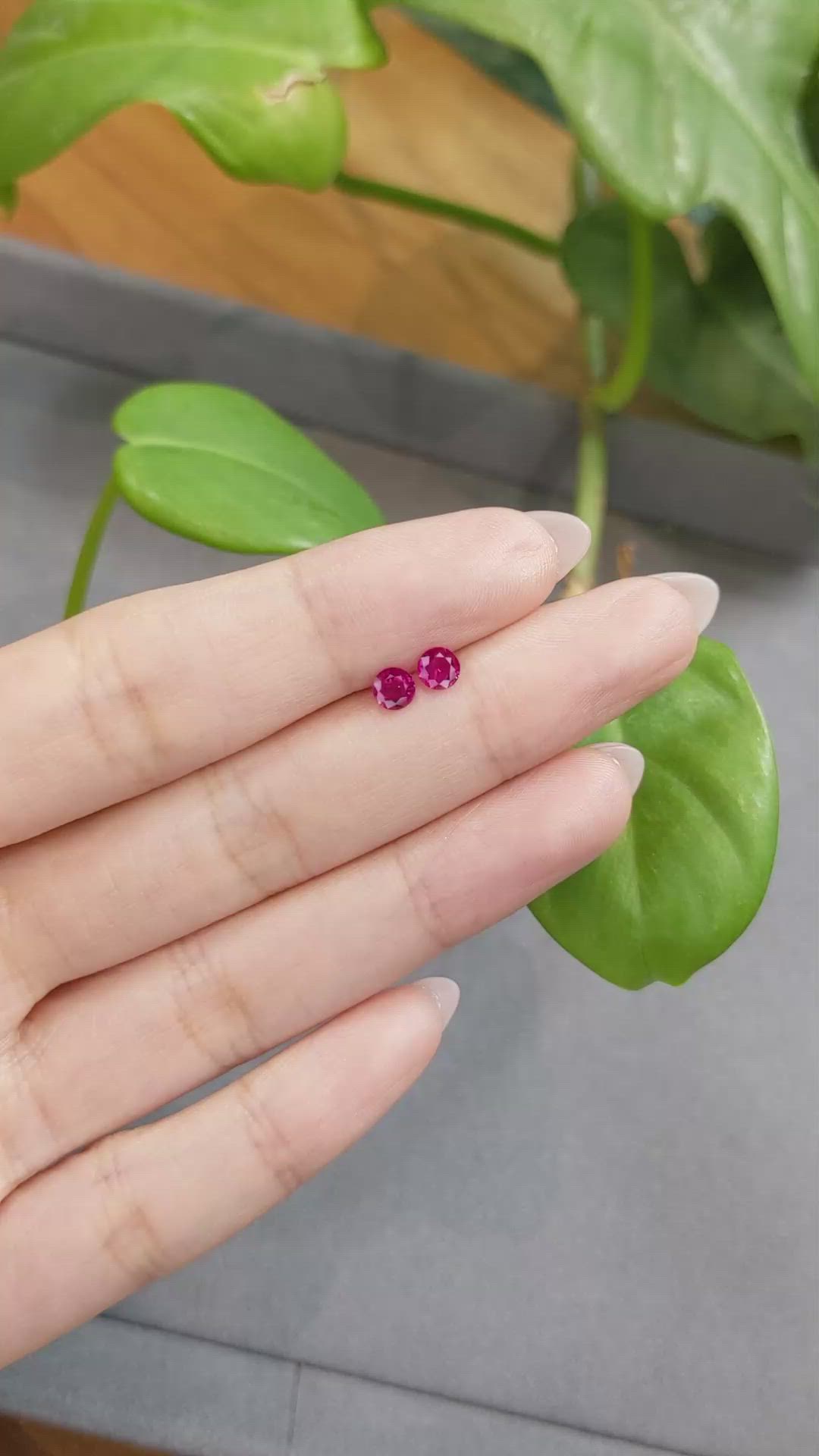 0.66&nbsp;Ct.Tw.Total Carat Weight Ruby Pair from Burma (Myanmar) Size Video