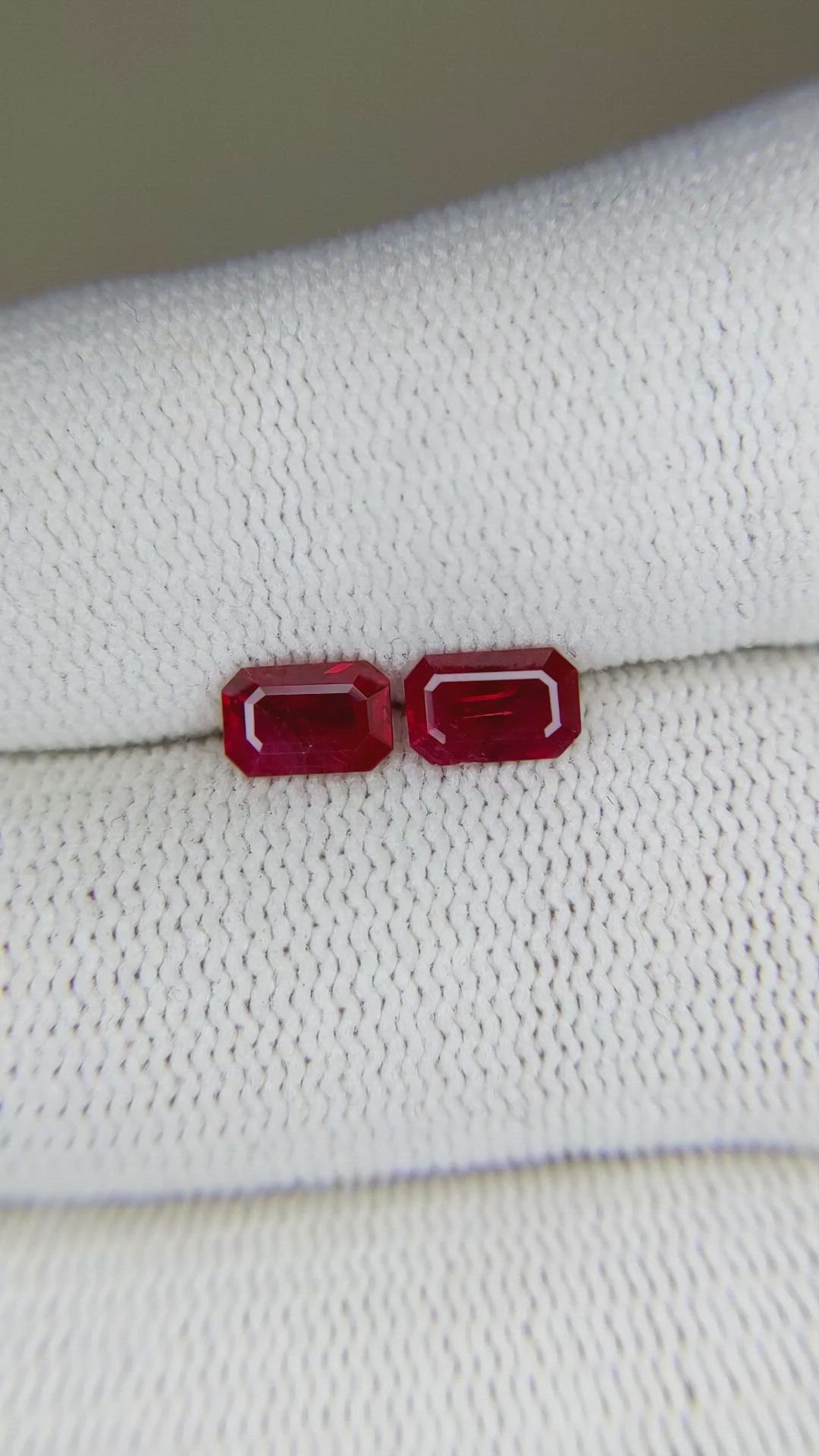 1.13&nbsp;Ct.Tw.Total Carat Weight Ruby Pair from Mozambique Size Video