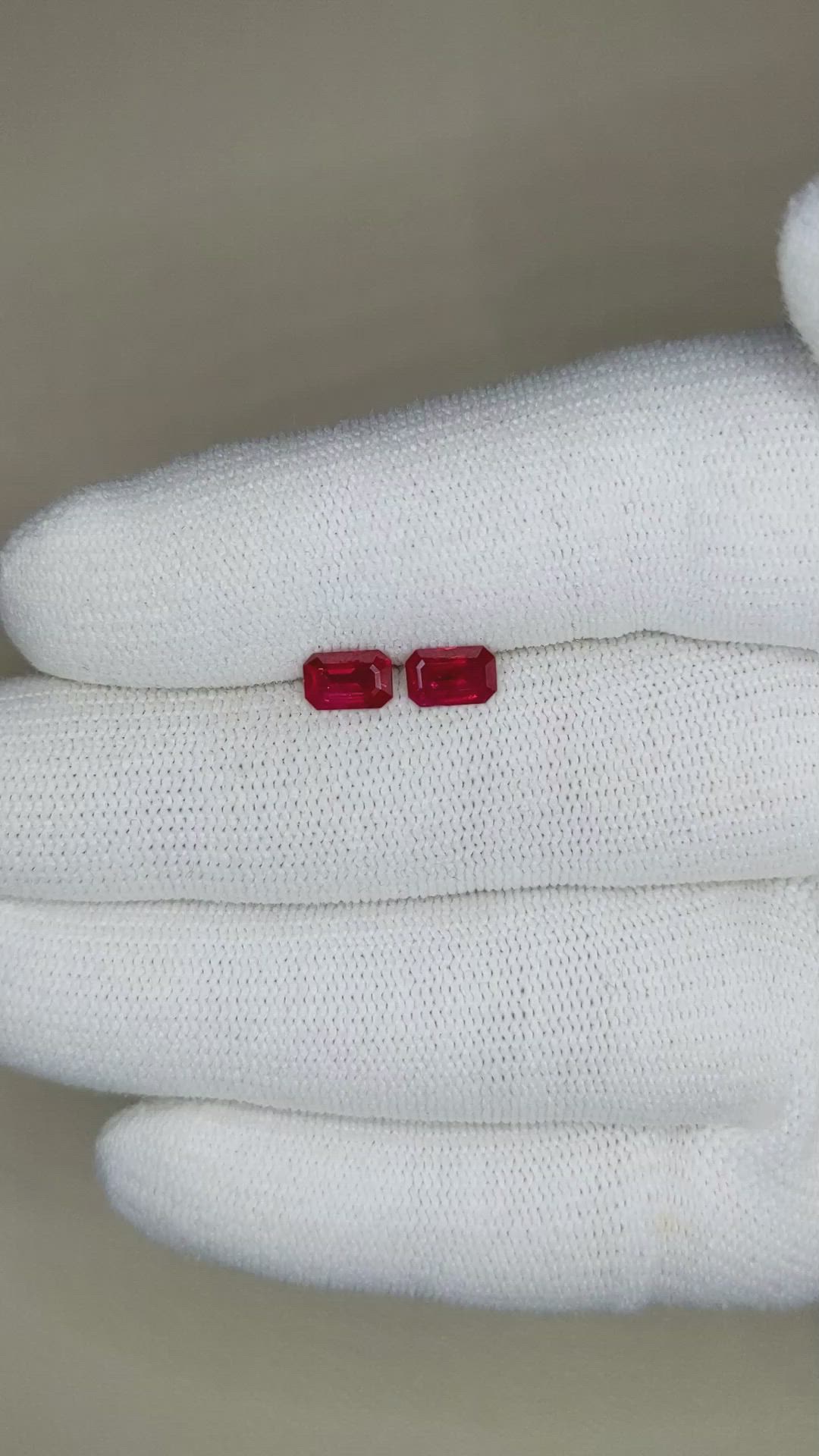 1.13&nbsp;Ct.Tw.Total Carat Weight Ruby Pair from Mozambique Size Video