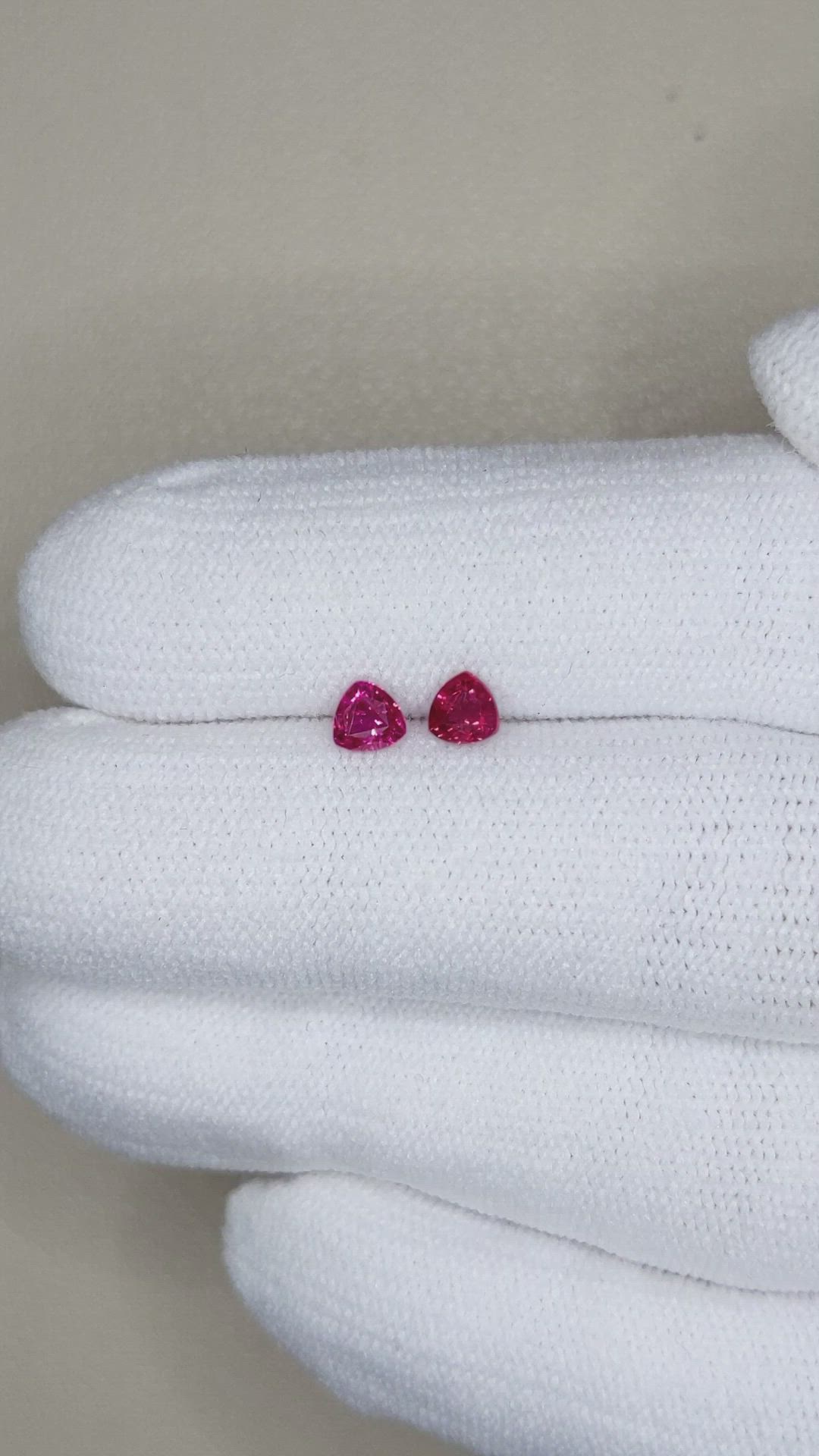 0.60&nbsp;Ct.Tw.Total Carat Weight Ruby Pair from Mozambique Size Video