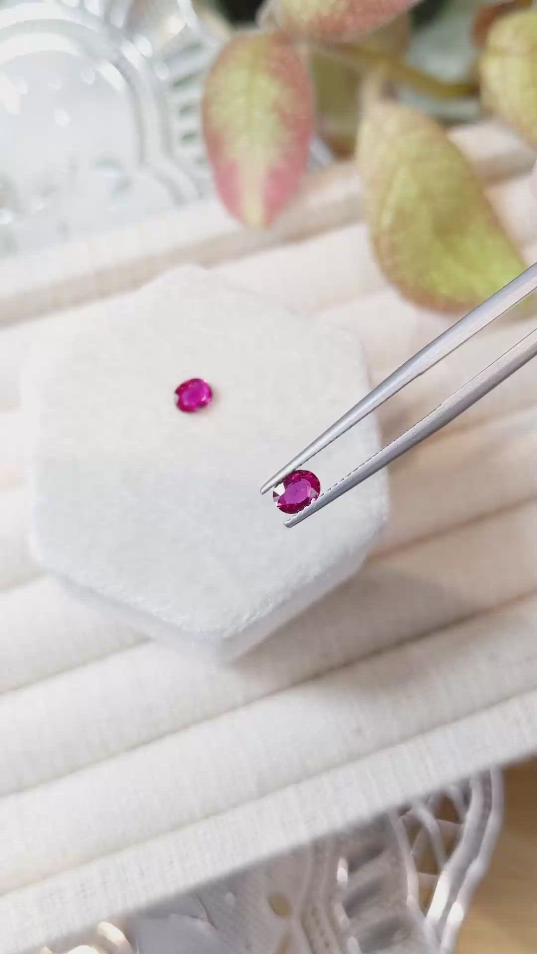 0.75&nbsp;Ct.Tw.Total Carat Weight Ruby Pair from Mozambique Size Video