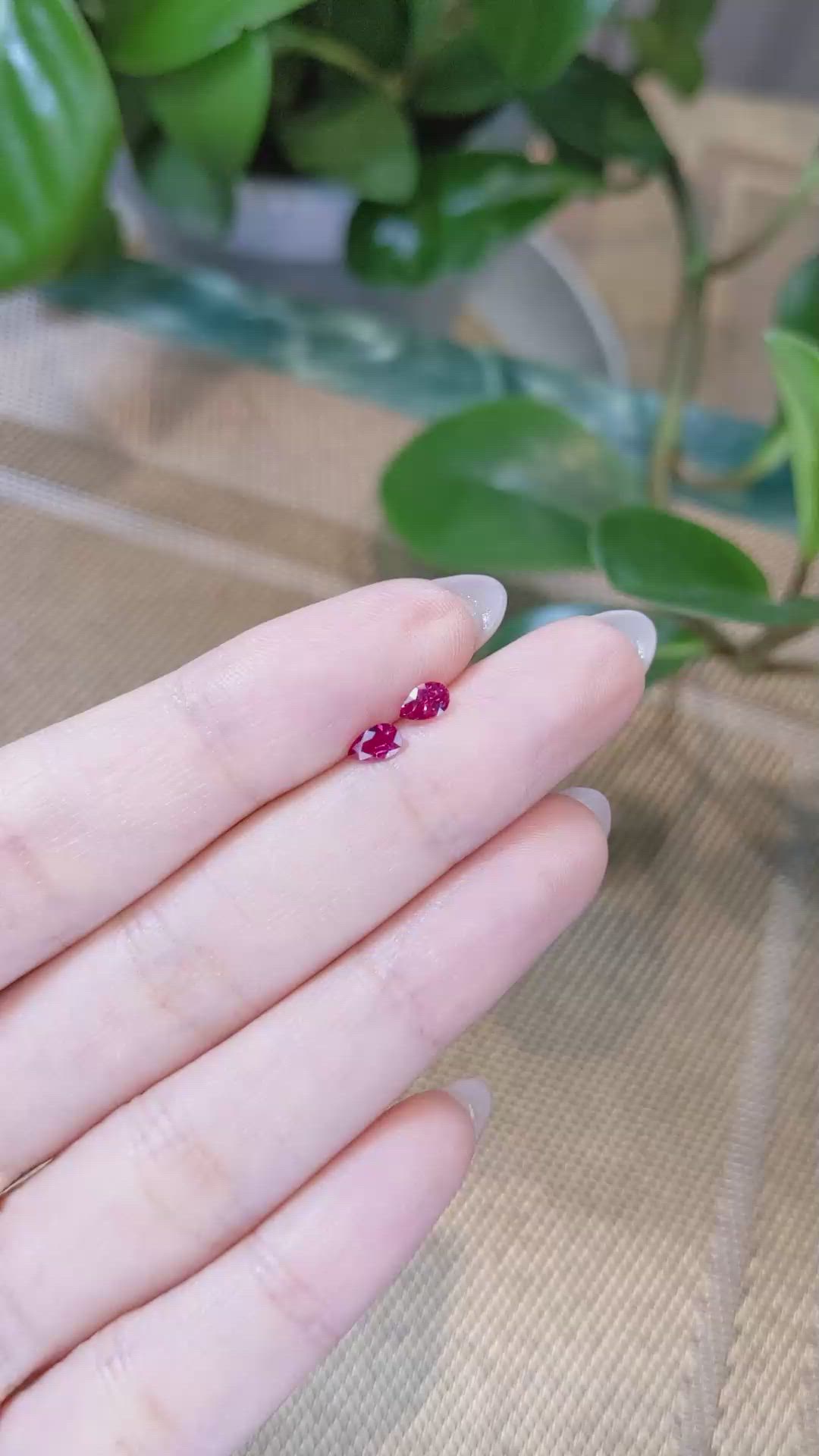 0.58&nbsp;Ct.Tw.Total Carat Weight Ruby Pair from Mozambique Size Video