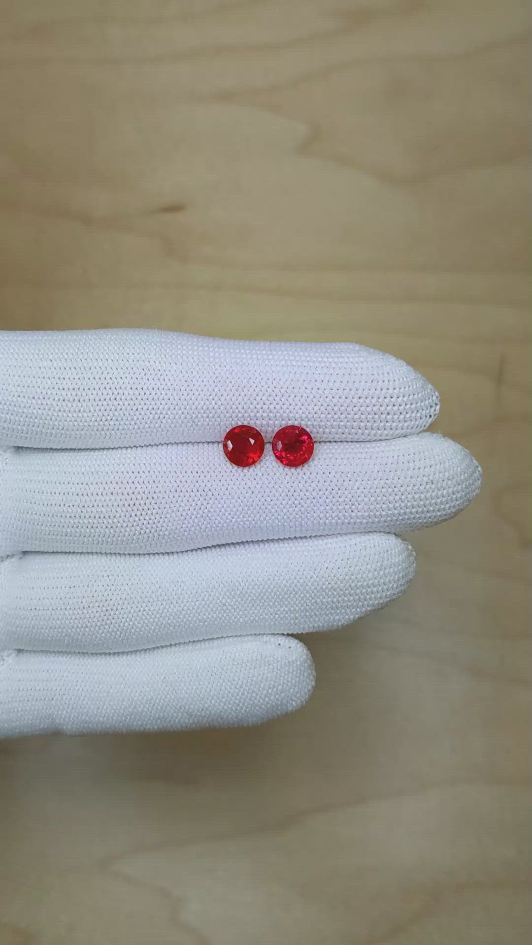 2.71&nbsp;Ct.Tw.Total Carat Weight Ruby Pair from Mozambique Size Video