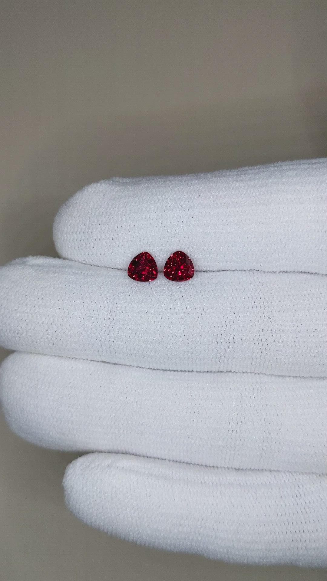 1.37&nbsp;Ct.Tw.Total Carat Weight Ruby Pair from Ceylon (Sri Lanka) Size Video