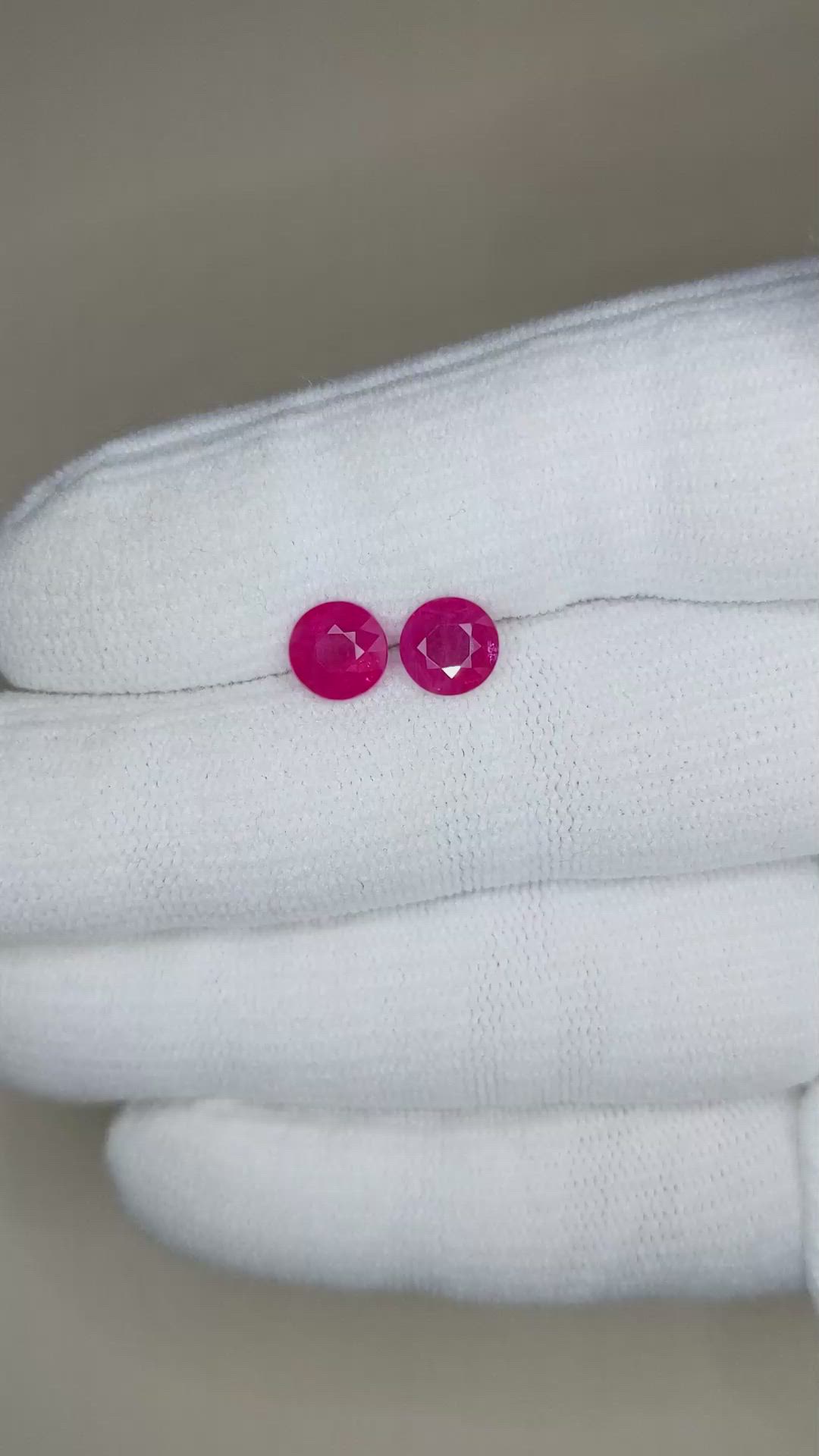 2.49&nbsp;Ct.Tw.Total Carat Weight Purplish Red Ruby Pair from Mozambique Size Video