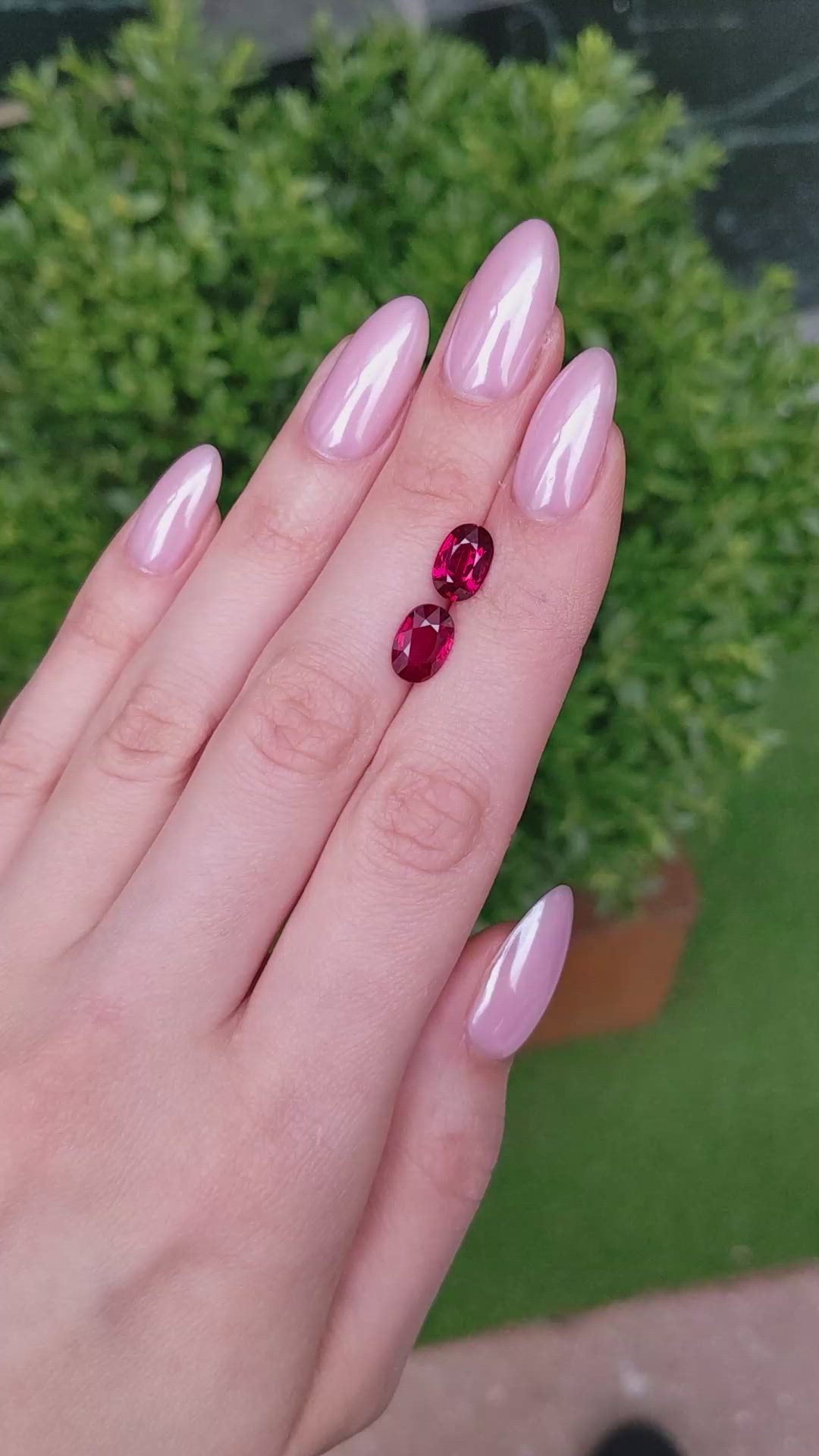 4.42&nbsp;Ct.Tw.Total Carat Weight Ruby Pair from Mozambique Size Video