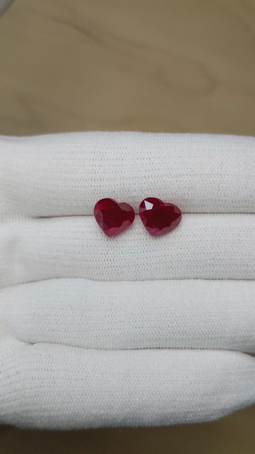 8.08&nbsp;Ct.Tw.Total Carat Weight Ruby Pair from Burma (Myanmar) Size Video