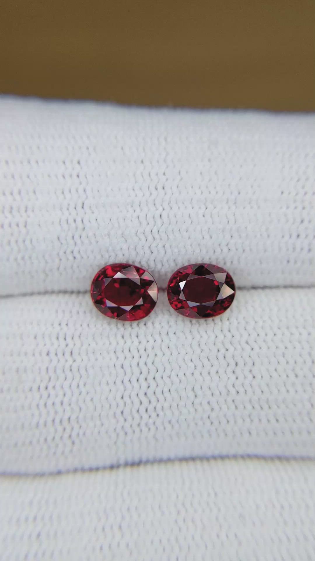 2.39&nbsp;Ct.Tw.Total Carat Weight Ruby Pair from Mozambique Size Video