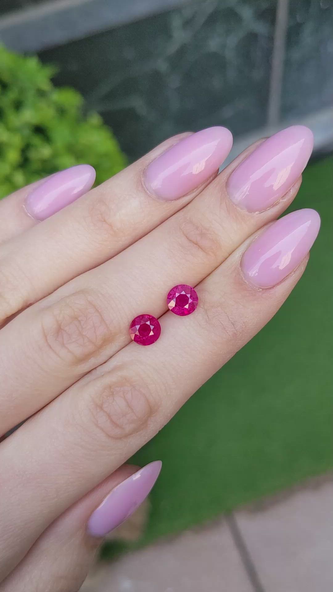 2.43&nbsp;Ct.Tw.Total Carat Weight Pinkish Red Ruby Pair from Burma (Myanmar) Size Video