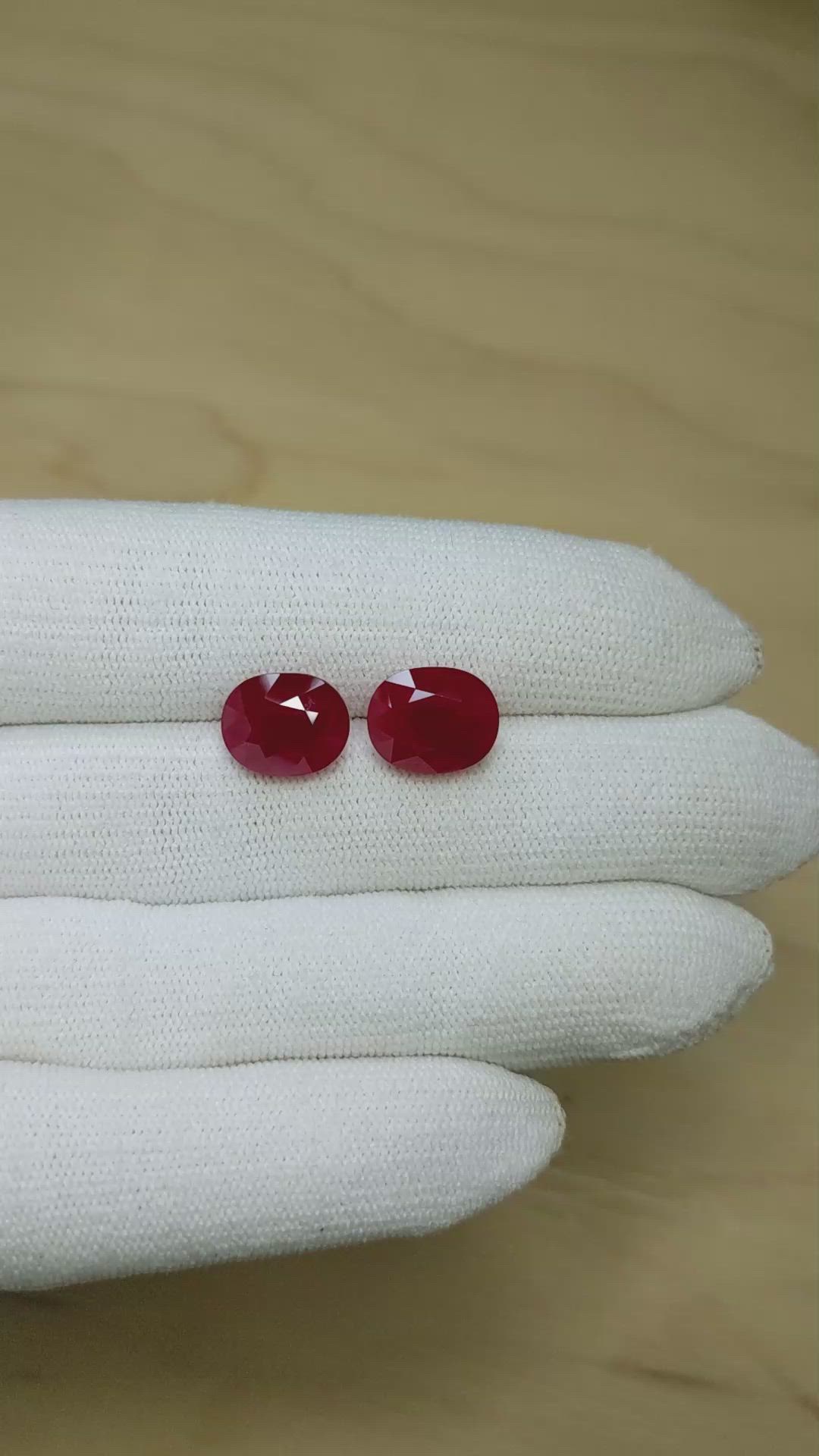 13.08&nbsp;Ct.Tw.Total Carat Weight Ruby Pair from Burma (Myanmar) Size Video