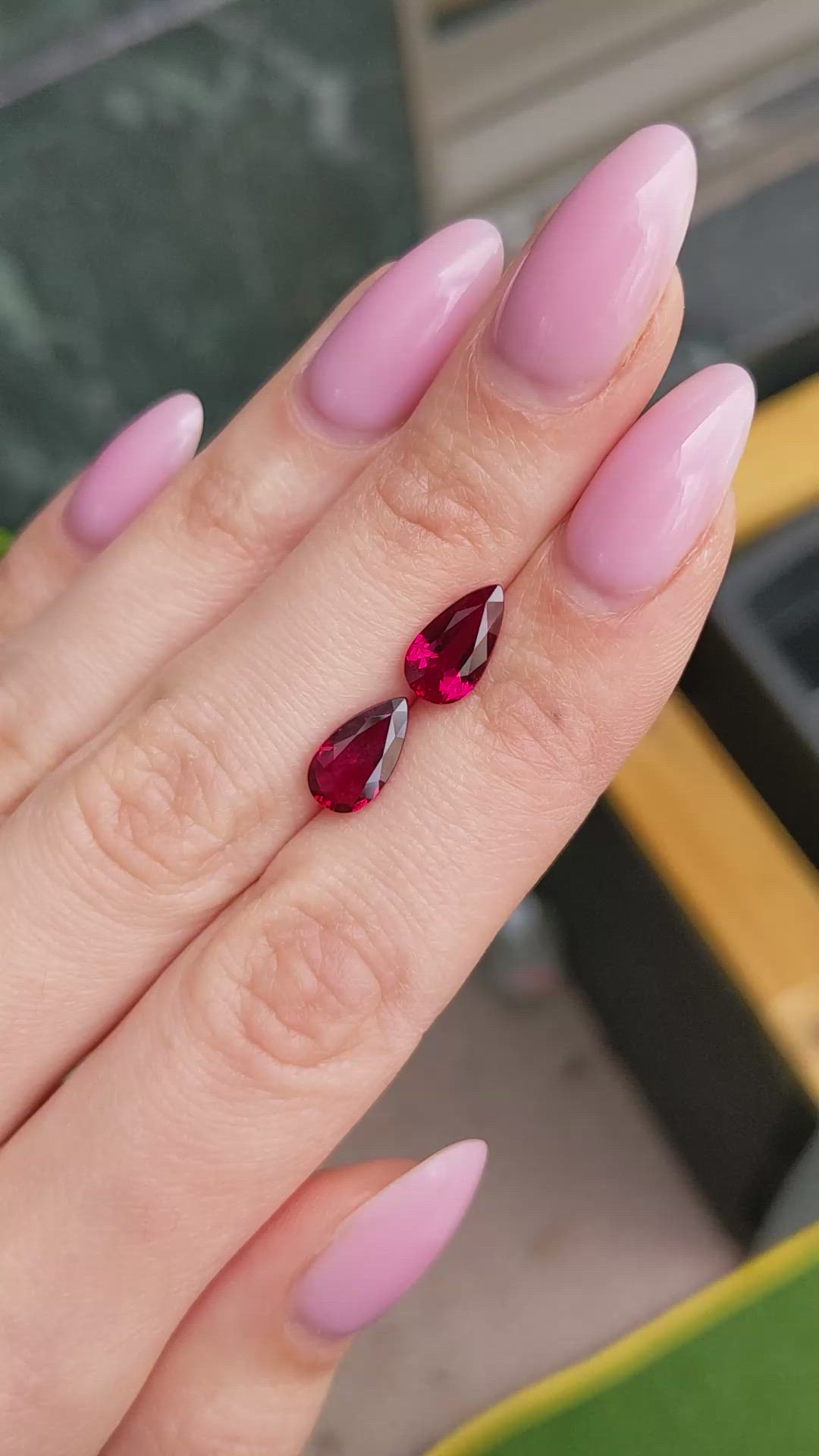 4.23&nbsp;Ct.Tw.Total Carat Weight Ruby Pair from Mozambique Size Video