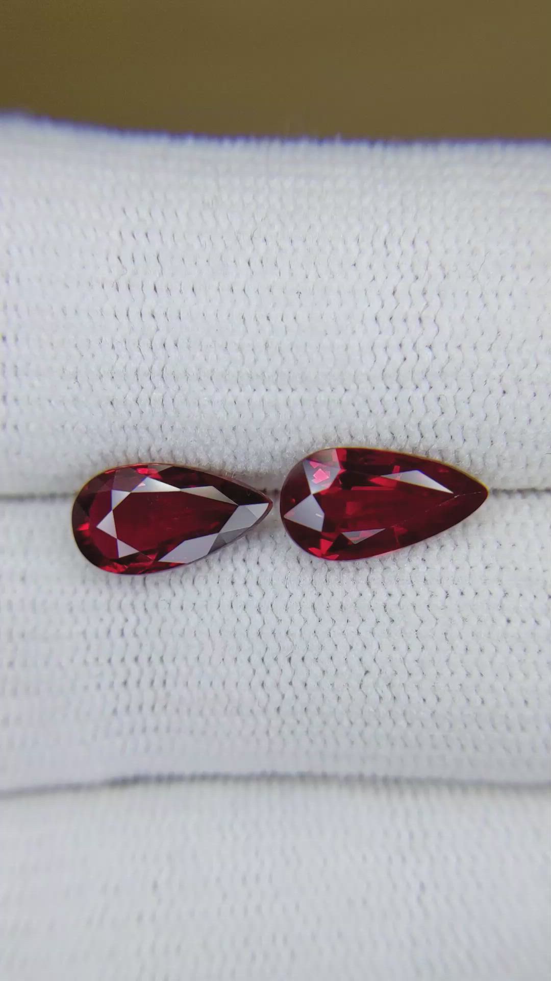 4.23&nbsp;Ct.Tw.Total Carat Weight Ruby Pair from Mozambique Size Video