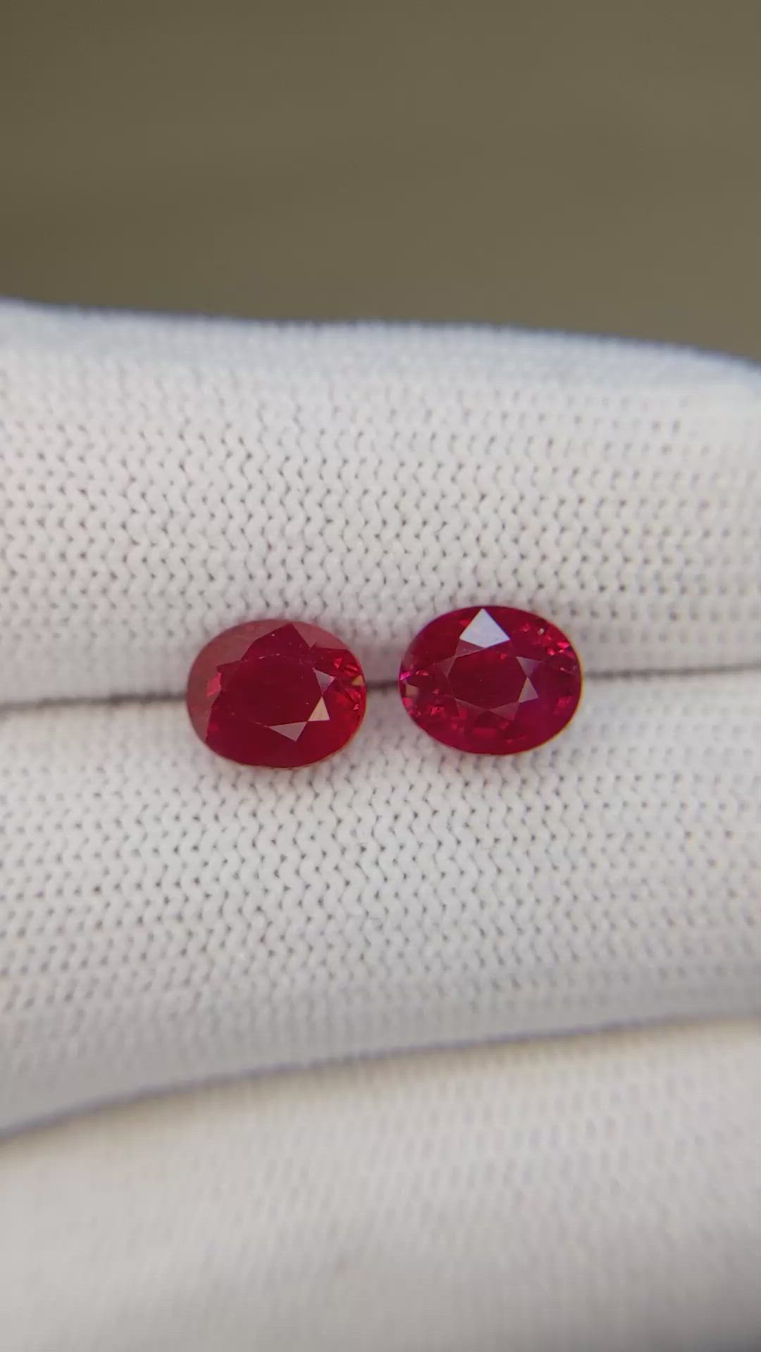 4.03&nbsp;Ct.Tw.Total Carat Weight Ruby Pair from Burma (Myanmar) Size Video
