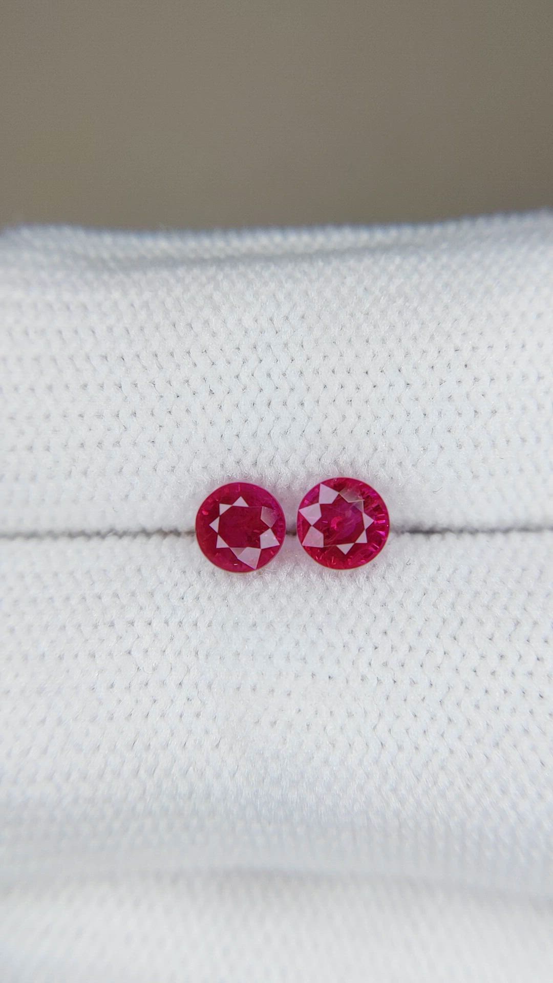 1.02 Ct.Tw.Total Carat Weight Pinkish Red Ruby Pair from Burma (Myanmar) Size Video