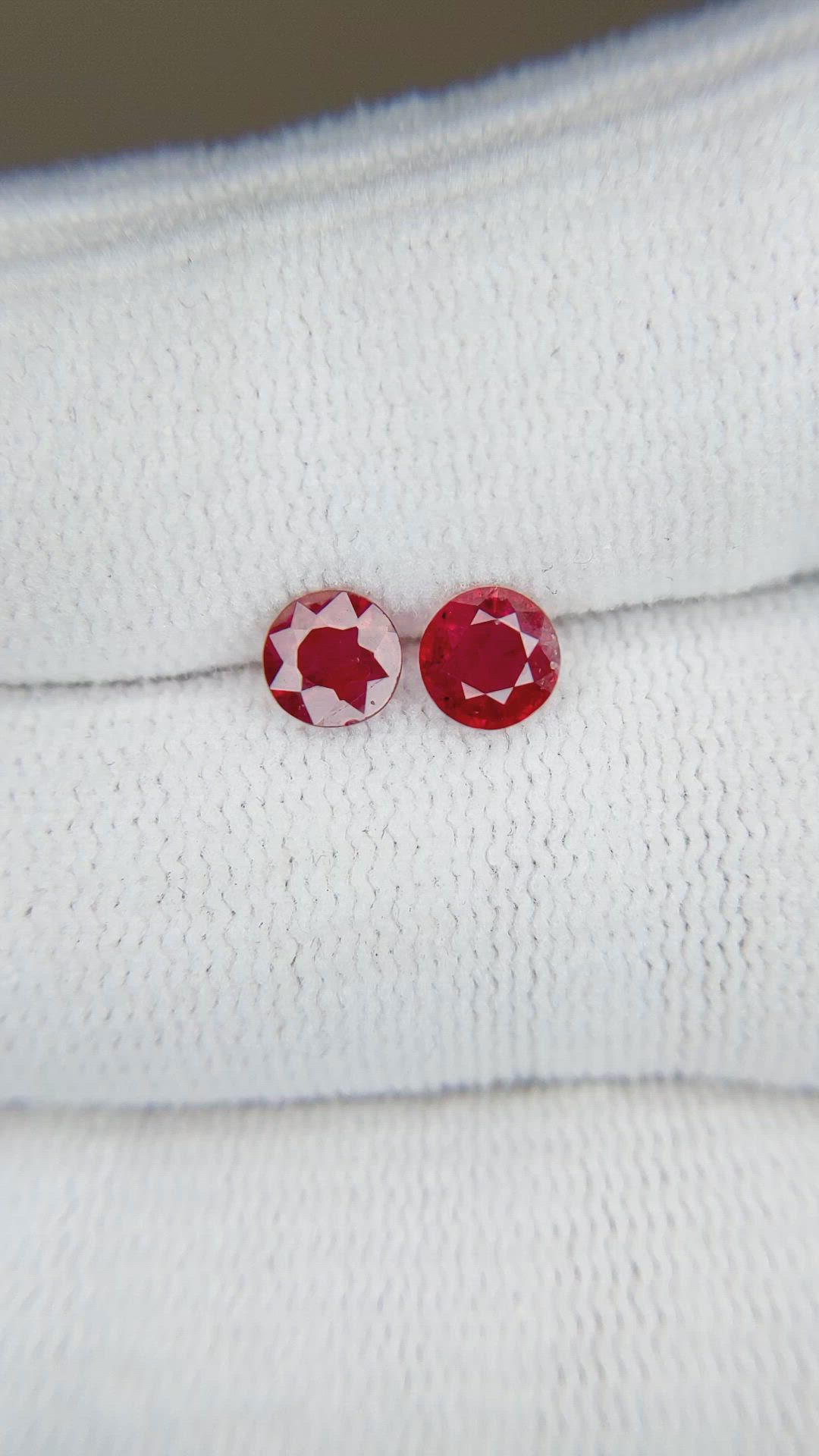 1.14 Ct.Tw.Total Carat Weight Ruby Pair from Mozambique Size Video