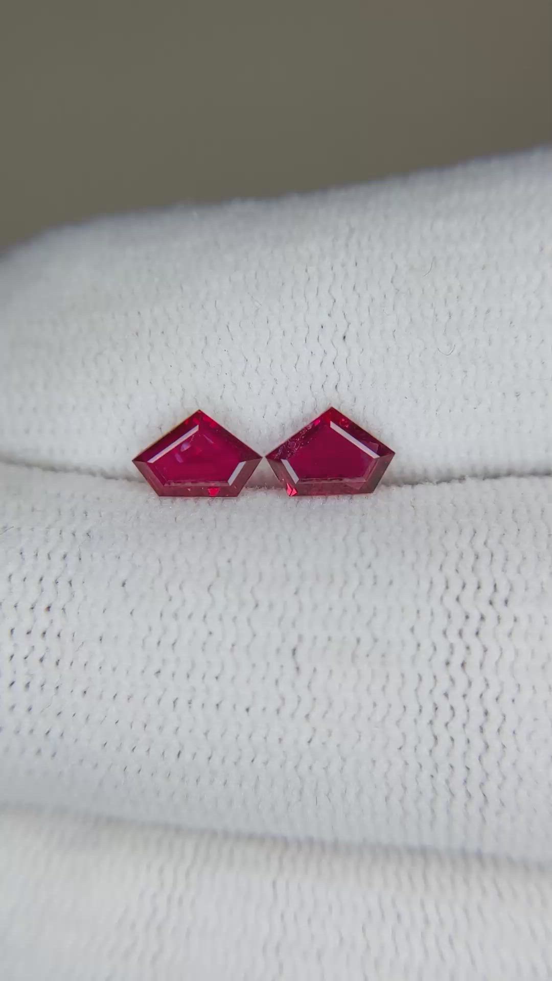 1.18 Ct.Tw.Total Carat Weight Ruby Pair from Mozambique Size Video
