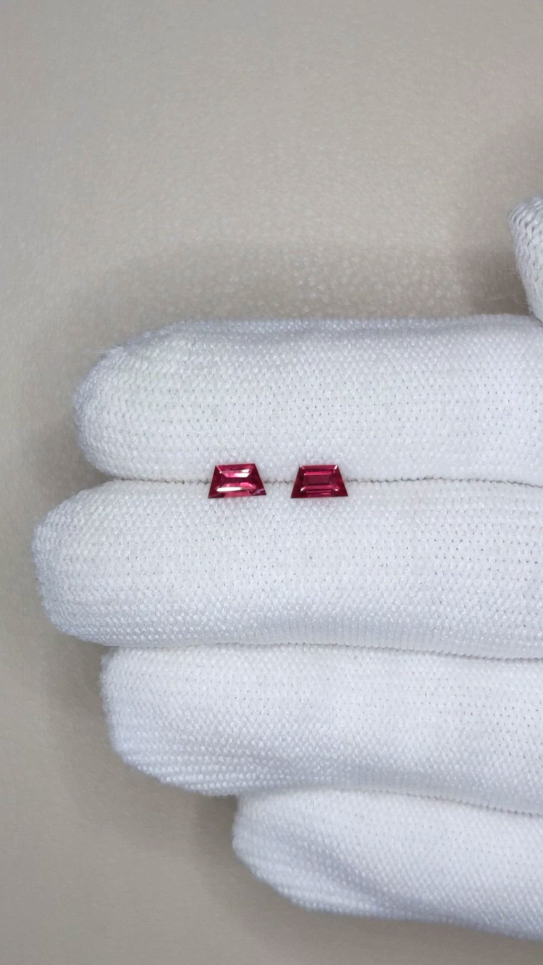 0.64&nbsp;Ct.Tw.Total Carat Weight Ruby Pair from Mozambique Size Video