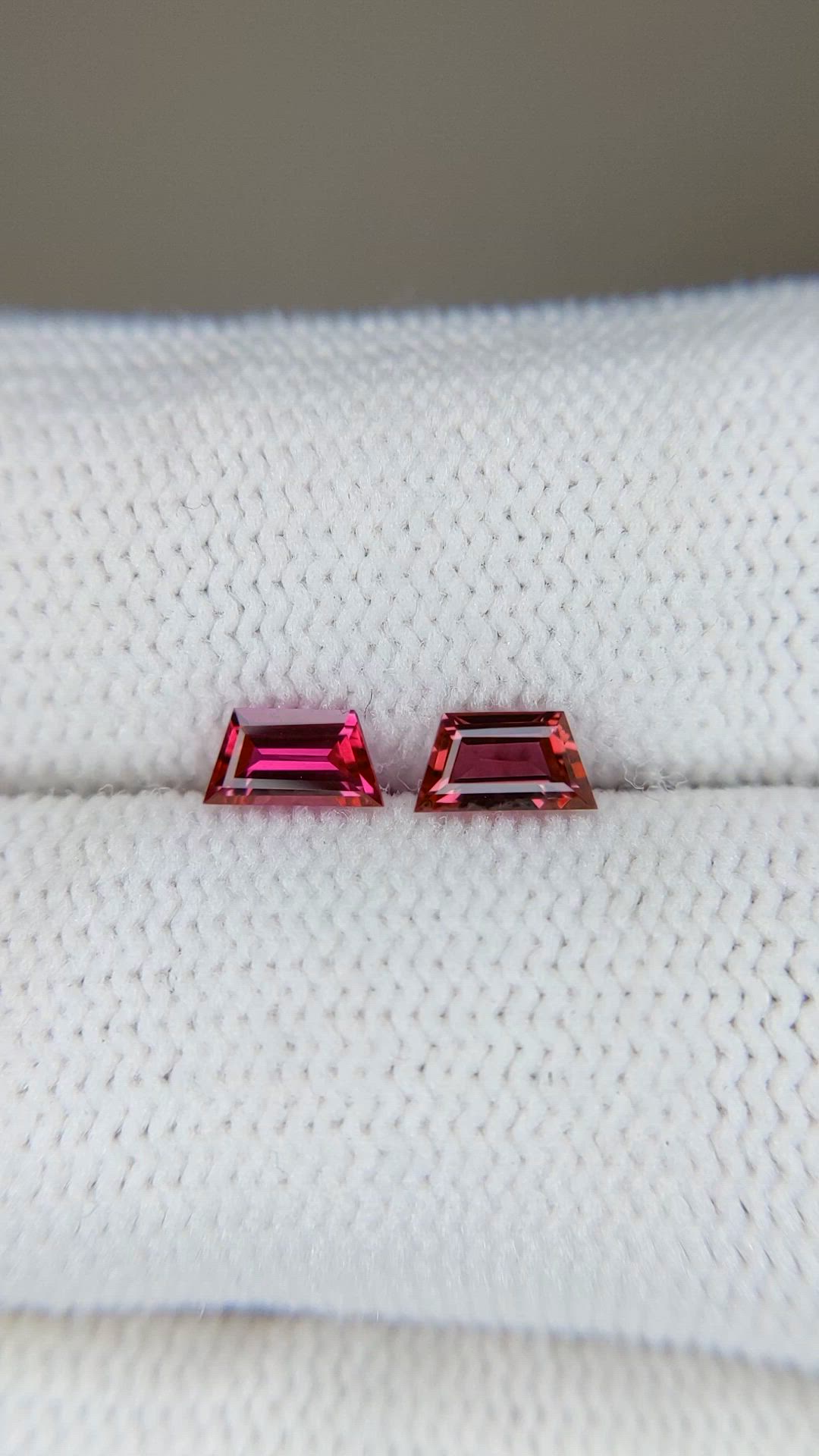 0.64&nbsp;Ct.Tw.Total Carat Weight Pinkish Red Ruby Pair from Mozambique Size Video