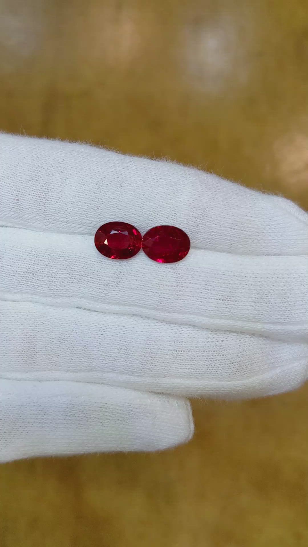 4.70&nbsp;Ct.Tw.Total Carat Weight Ruby Pair from Mozambique Size Video