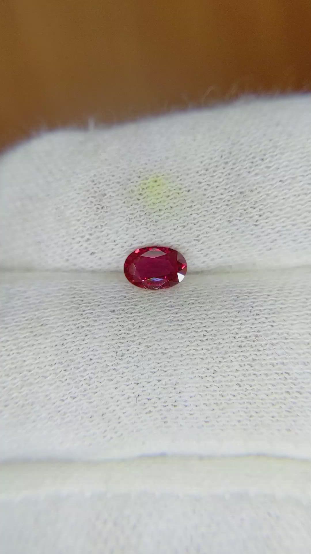 0.55 Ct. Ruby from Thailand (Siam) Size Video