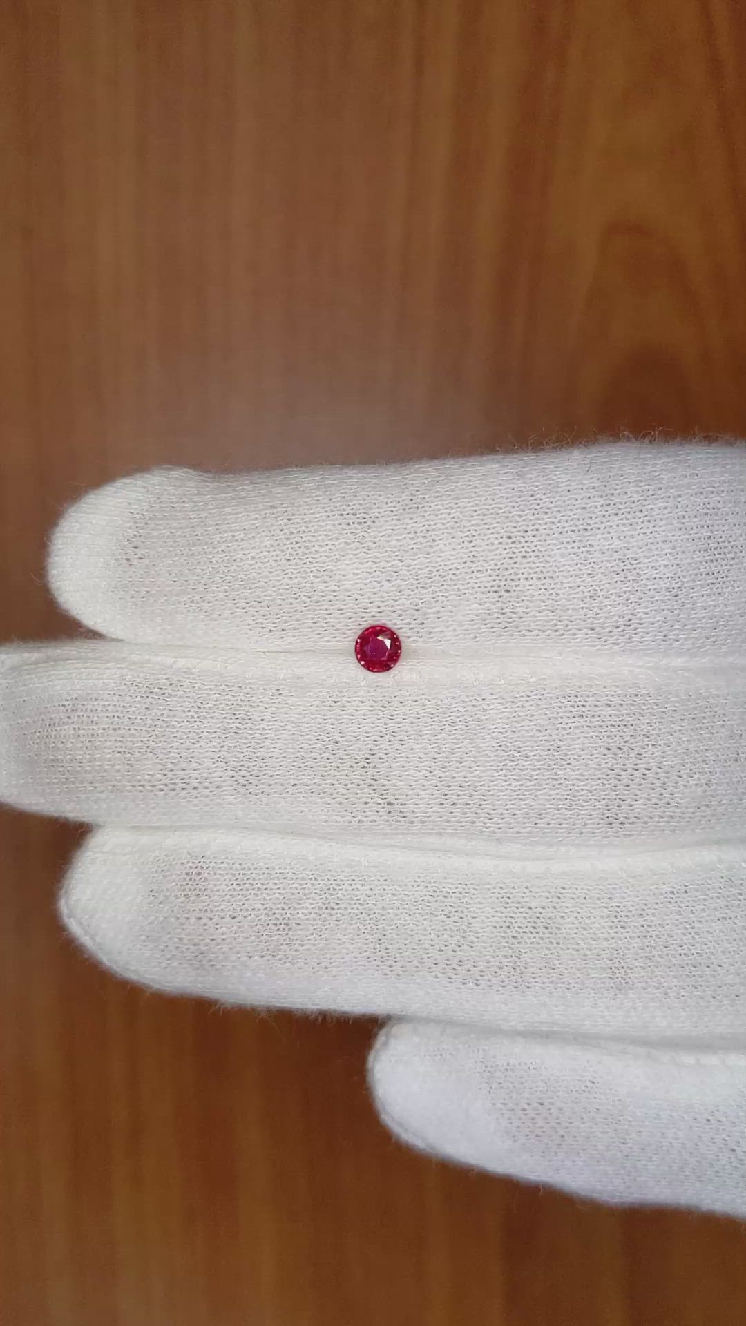 0.25 Ct. Ruby from Mozambique Size Video