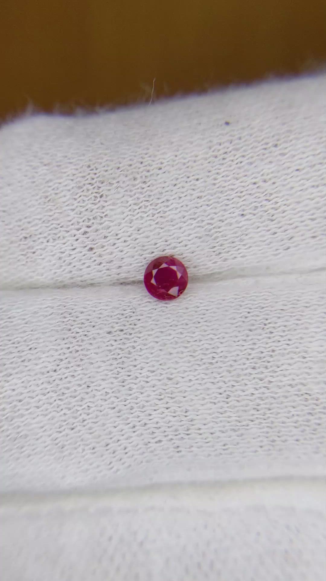0.27 Ct. Ruby from Mozambique Size Video