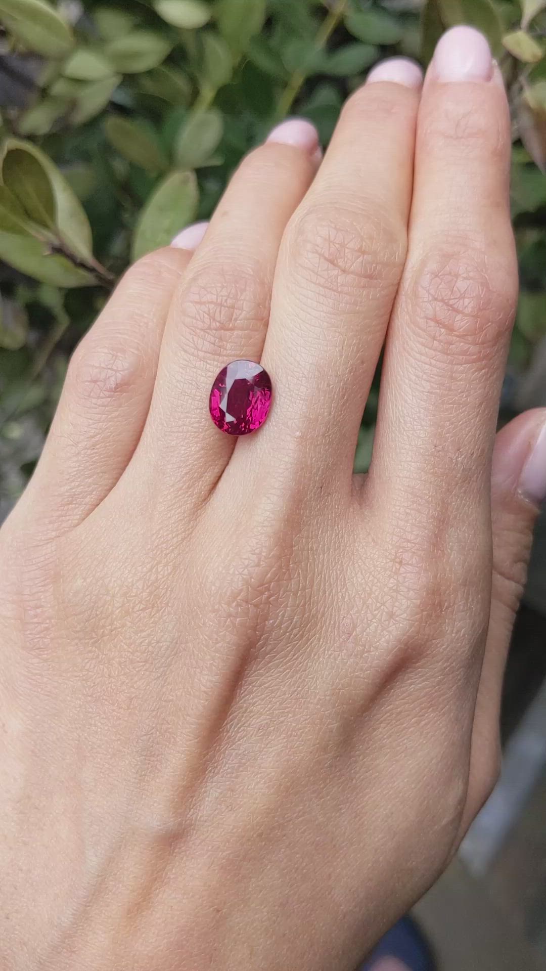 4.50 Ct. Ruby from Thailand Size Video