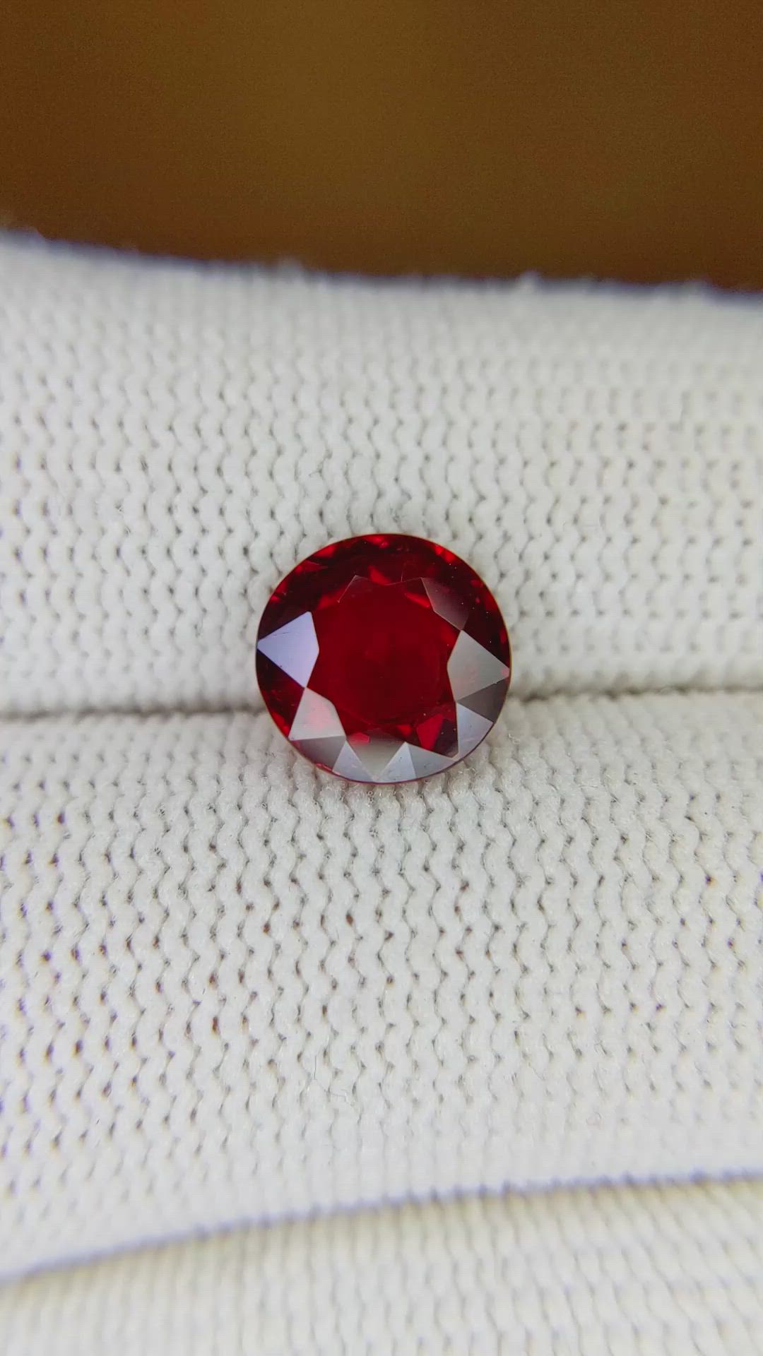 2.33 Ct. Ruby from Mozambique Size Video