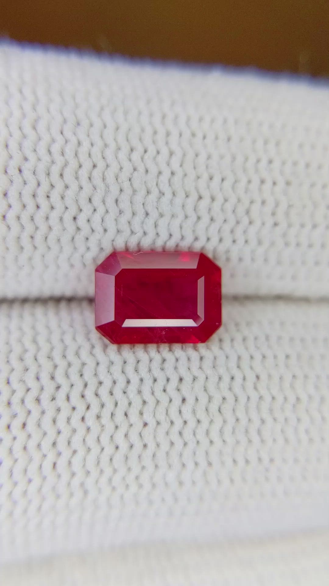 1.43 Ct. Ruby from Burma (Myanmar) Size Video