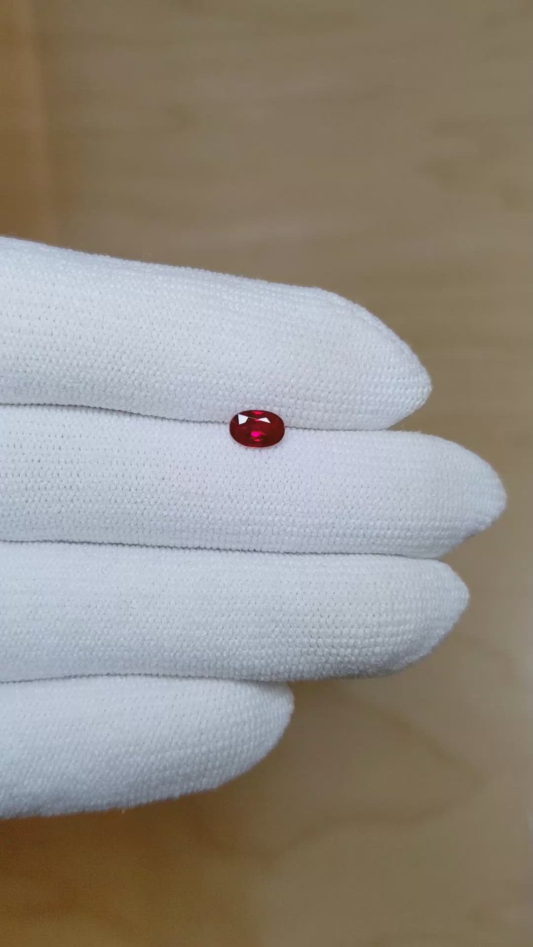 0.55 Ct. Ruby from Mozambique Size Video