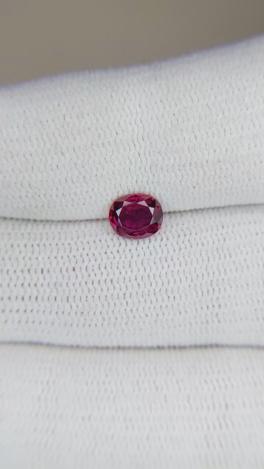 0.82 Ct. Ruby from Thailand Size Video