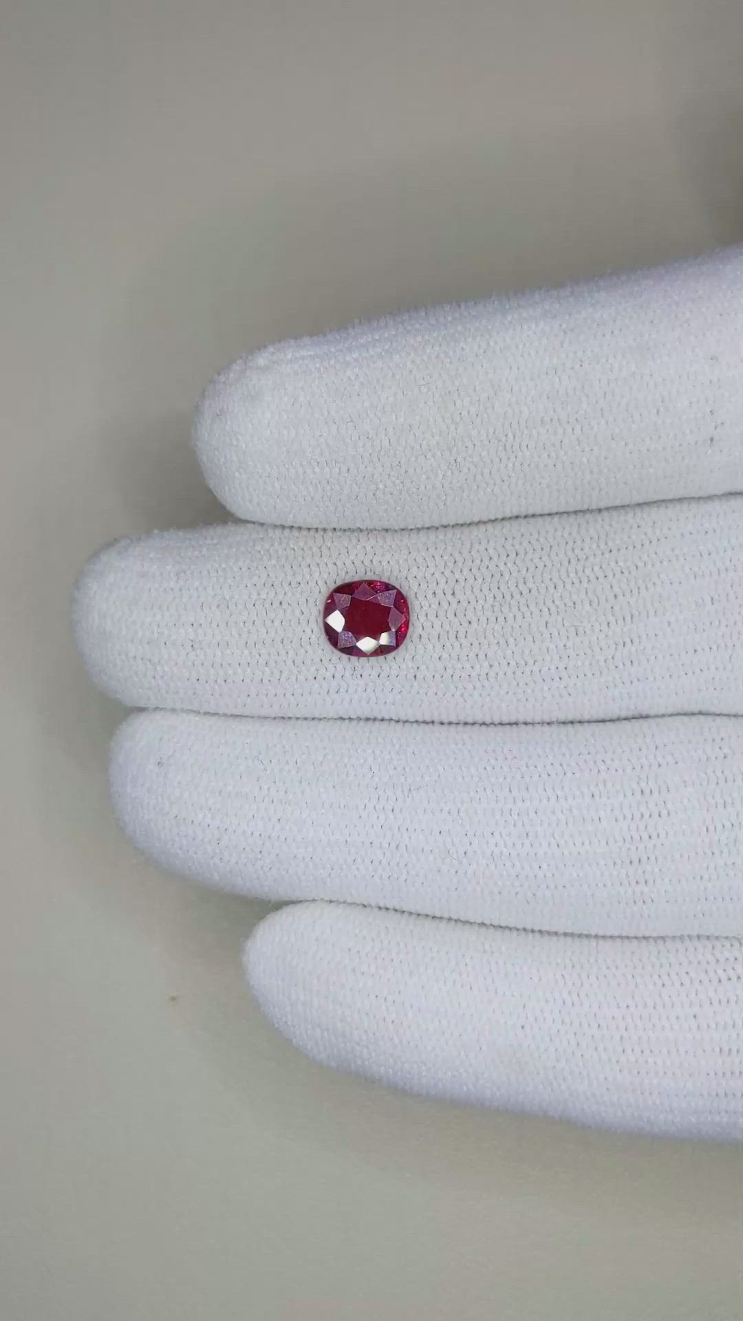 1.00 Ct. Ruby from Mozambique Size Video