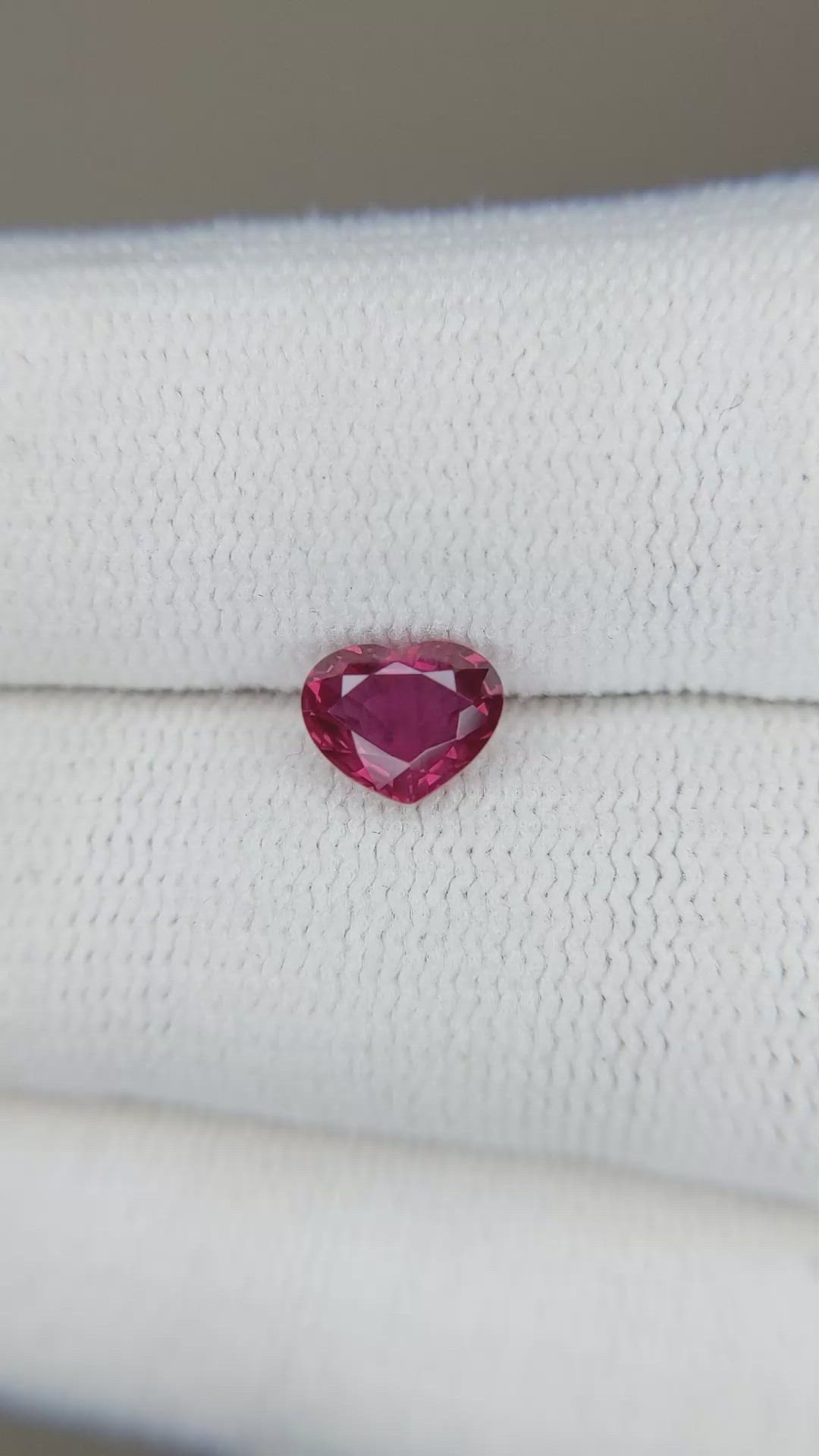 0.85 Ct. Ruby from Mozambique Size Video