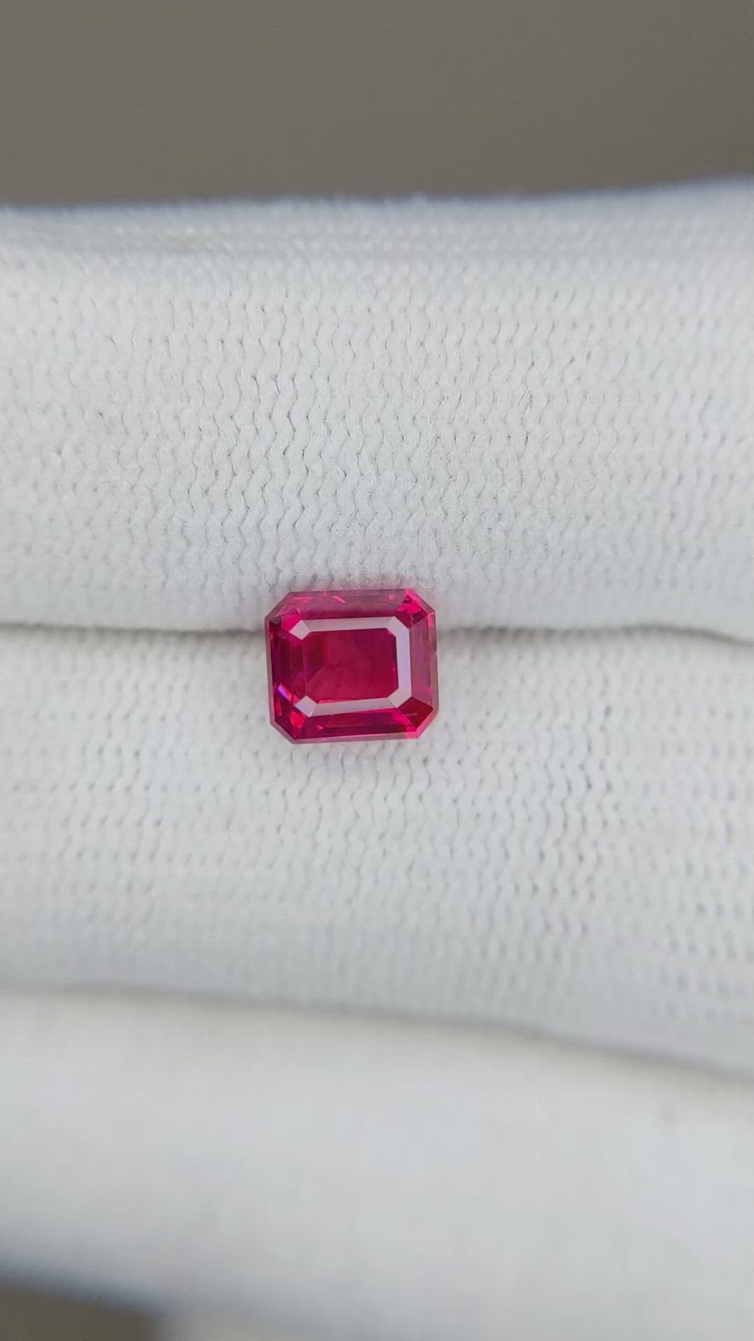 1.57 Ct. Ruby from Burma (Myanmar) Size Video