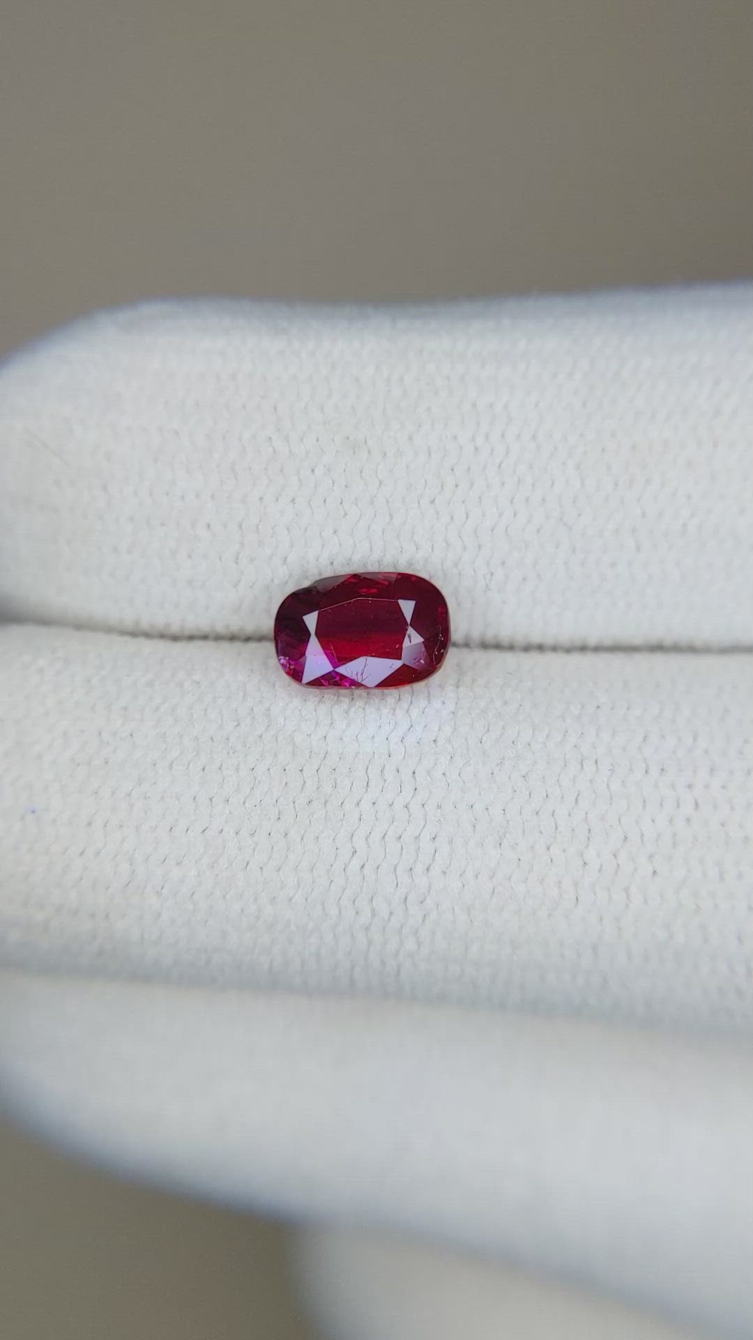 1.05 Ct. Ruby from Burma (Myanmar) Size Video