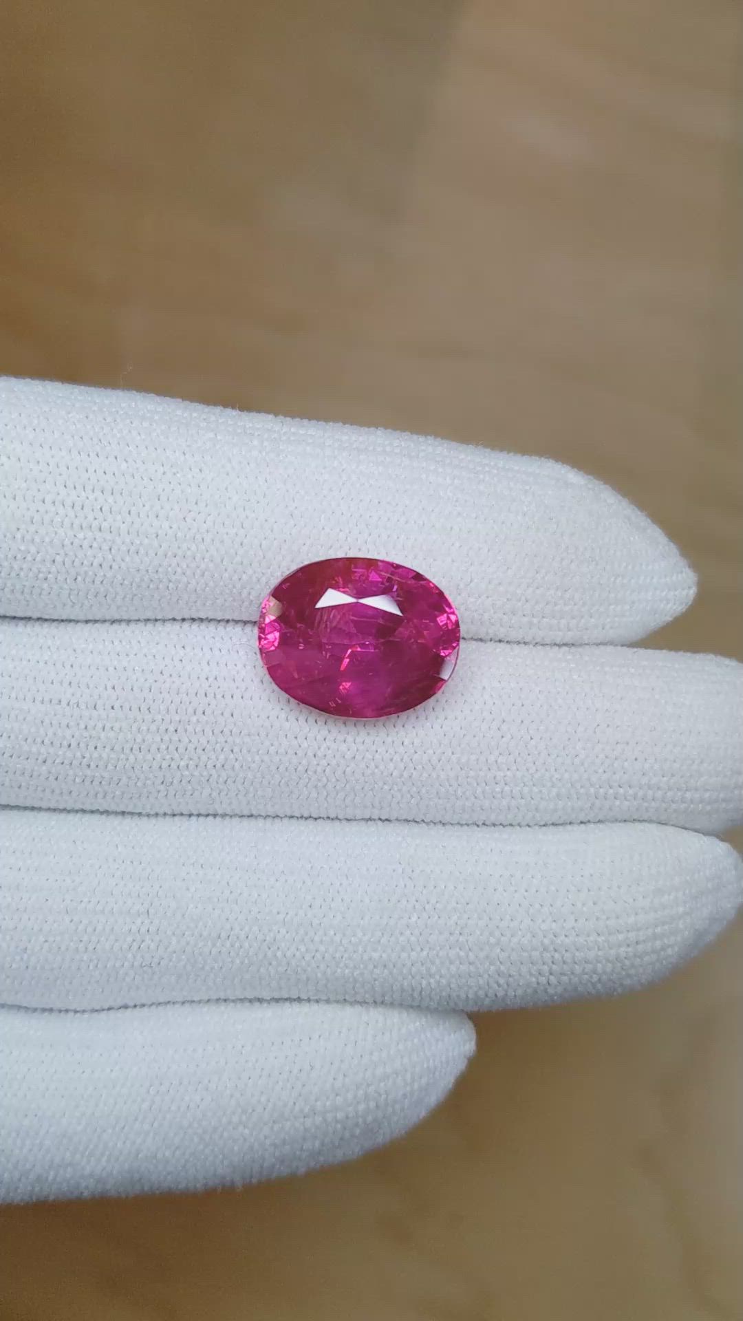 12.46 Ct. Ruby from Burma (Myanmar) Size Video