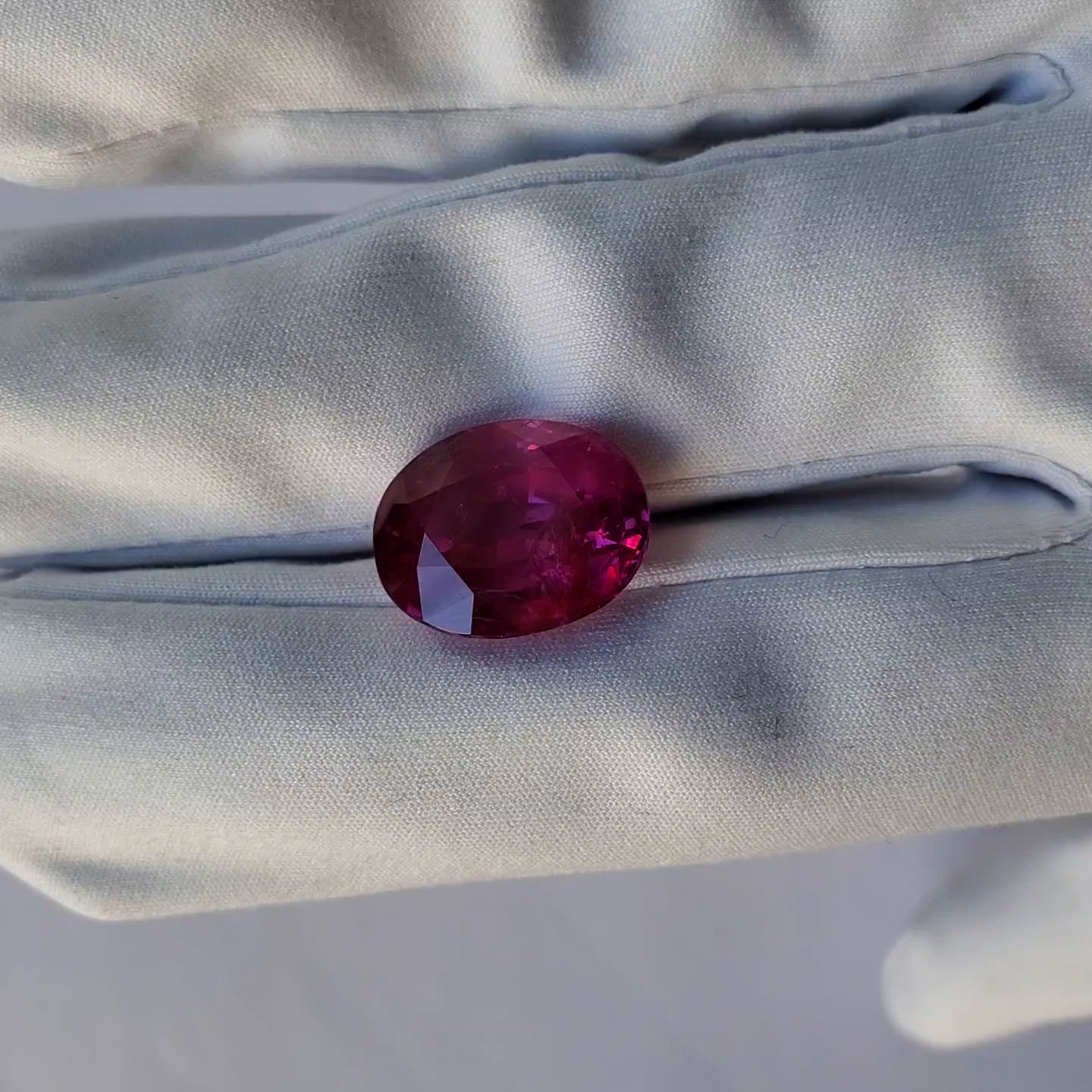 12.46 Ct. Ruby from Burma (Myanmar) Size Video