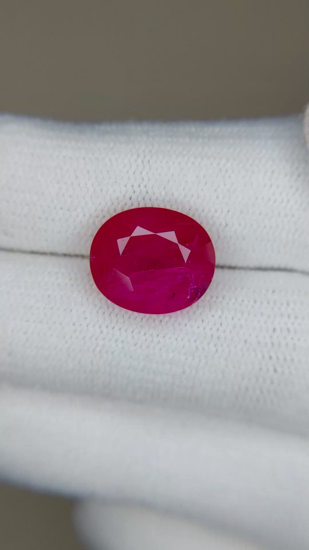 6.22 Ct. Ruby from Burma (Myanmar) Size Video