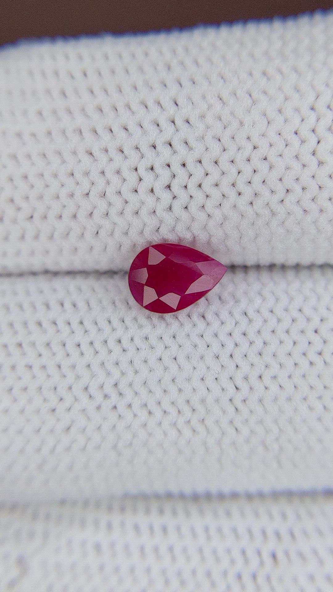 0.74 Ct. Ruby from Ceylon (Sri Lanka) Size Video