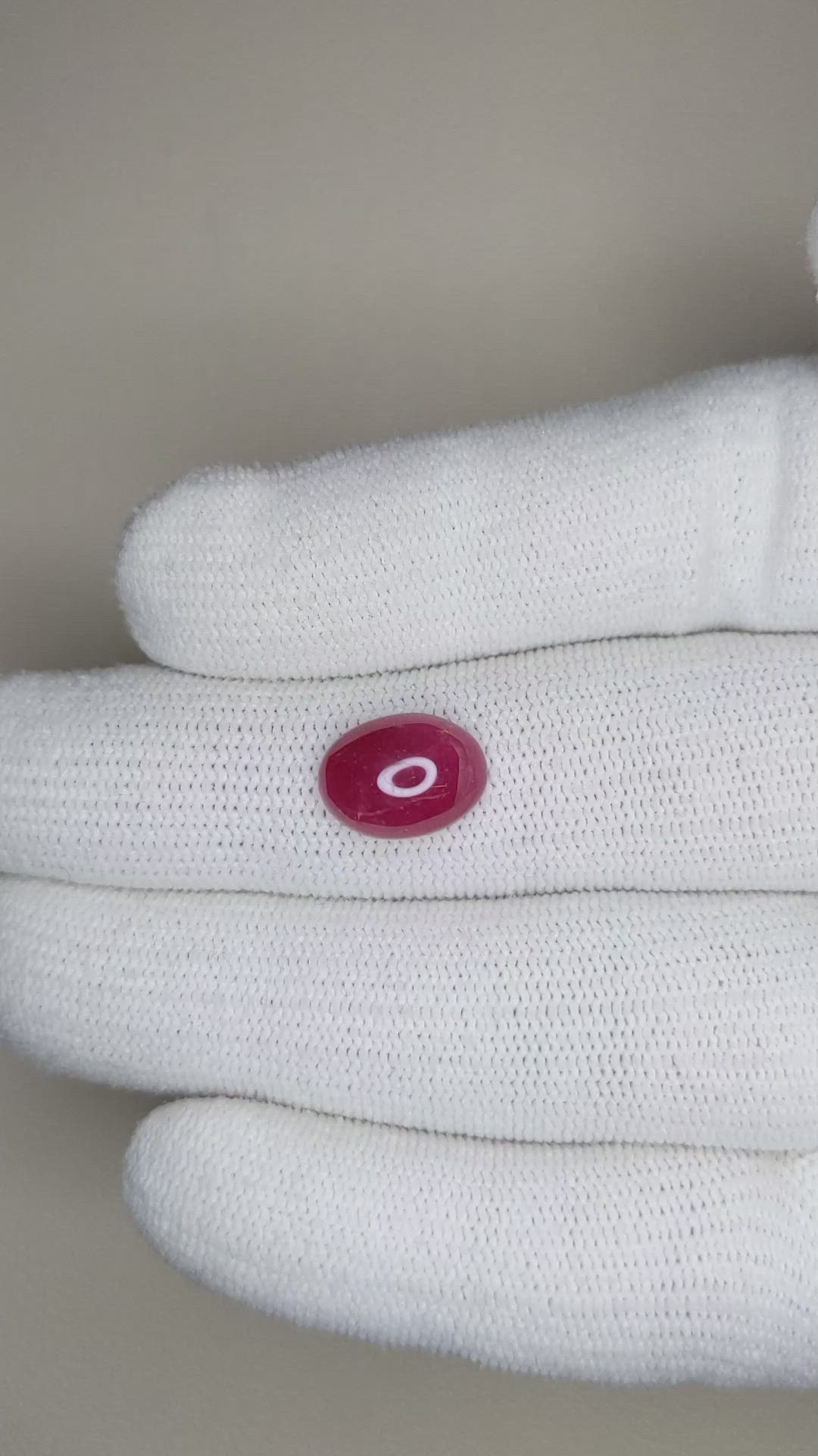 4.20 Ct. Cabochon Ruby from Burma (Myanmar) Size Video