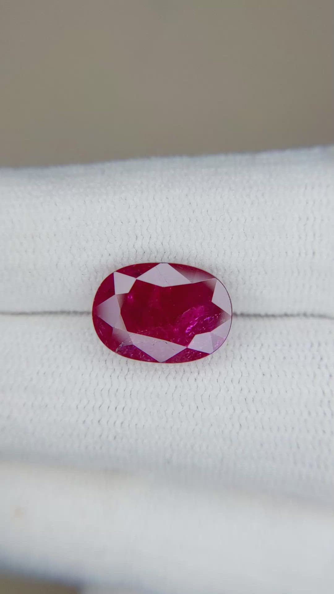 4.79 Ct. Ruby from Mozambique Size Video