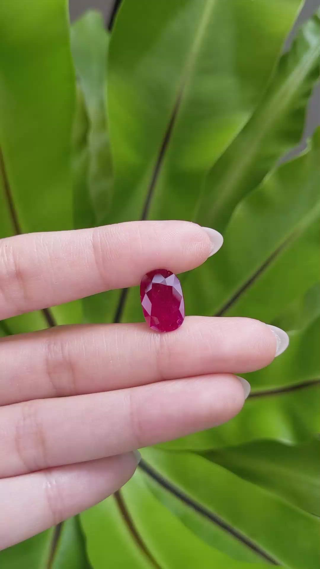 4.88 Ct. Ruby from Mozambique Size Video