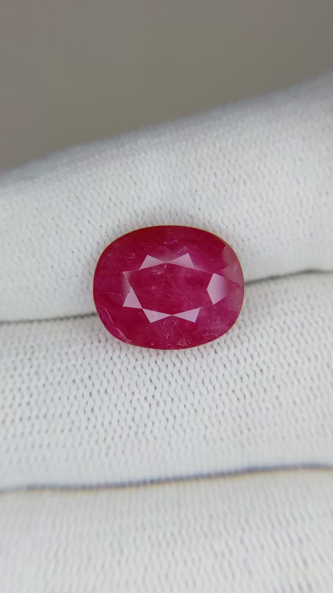 8.50 Ct. Ruby from Mozambique Size Video
