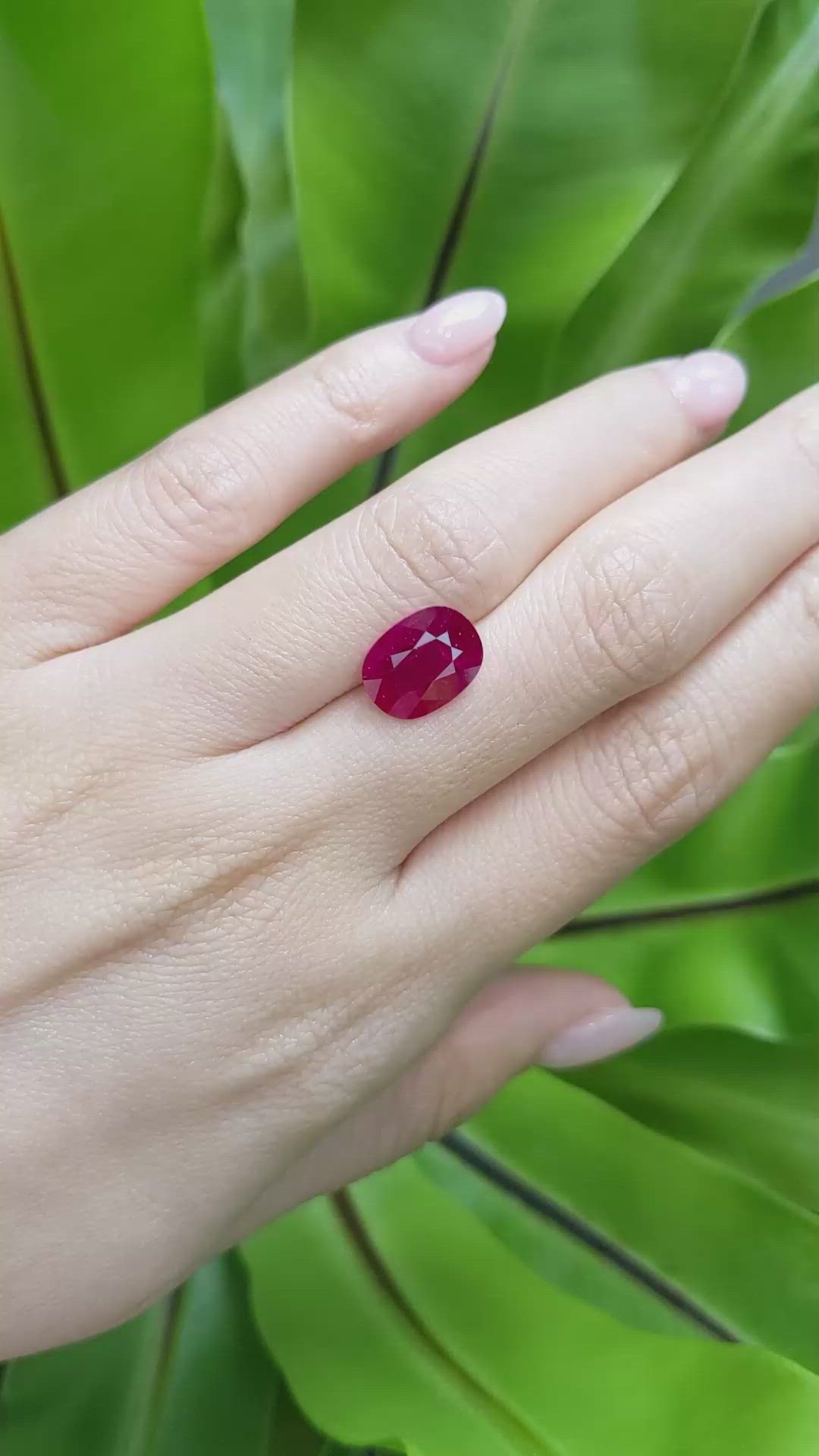 3.94 Ct. Ruby from Mozambique Size Video