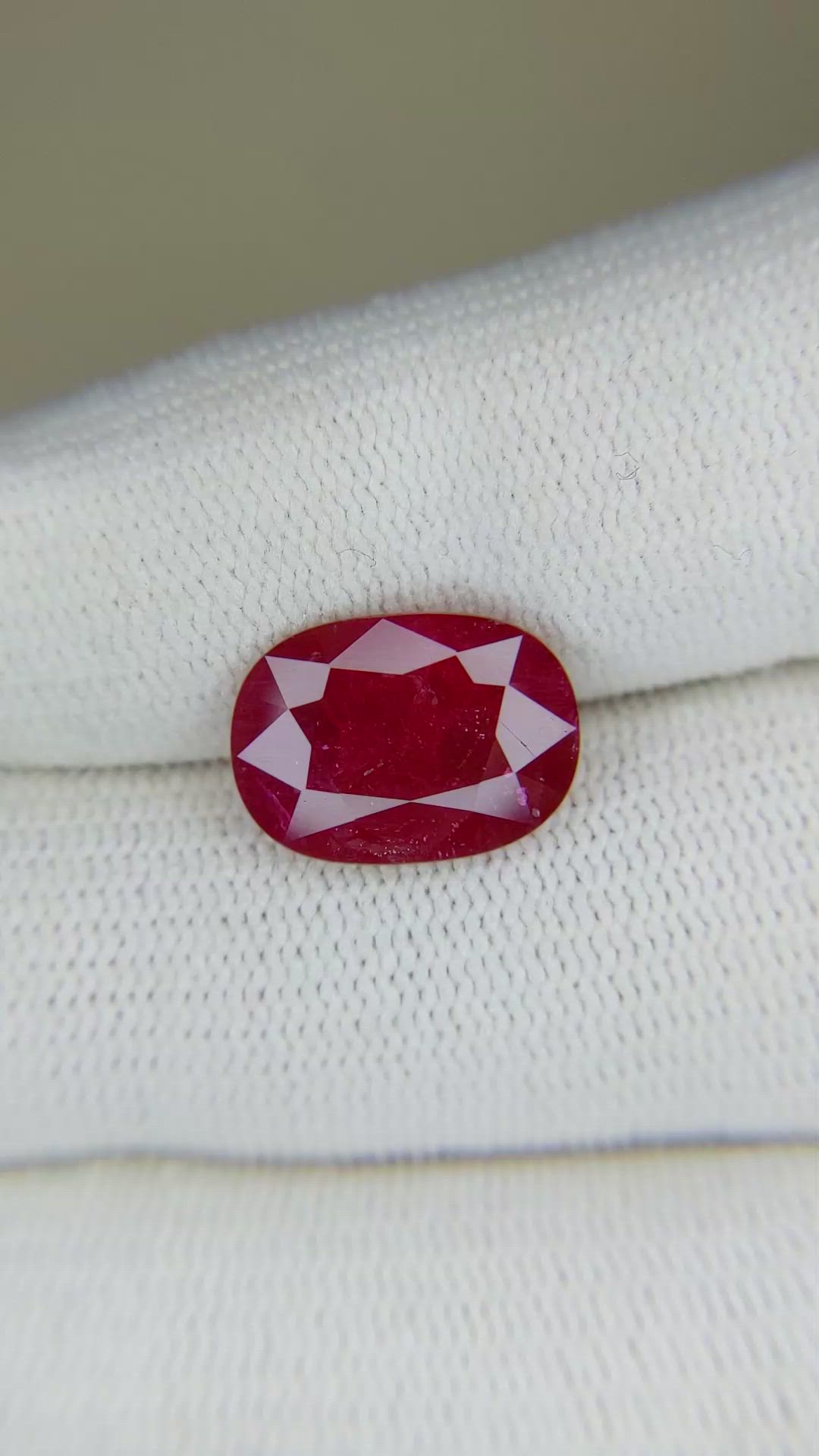 4.92 Ct. Ruby from Mozambique Size Video