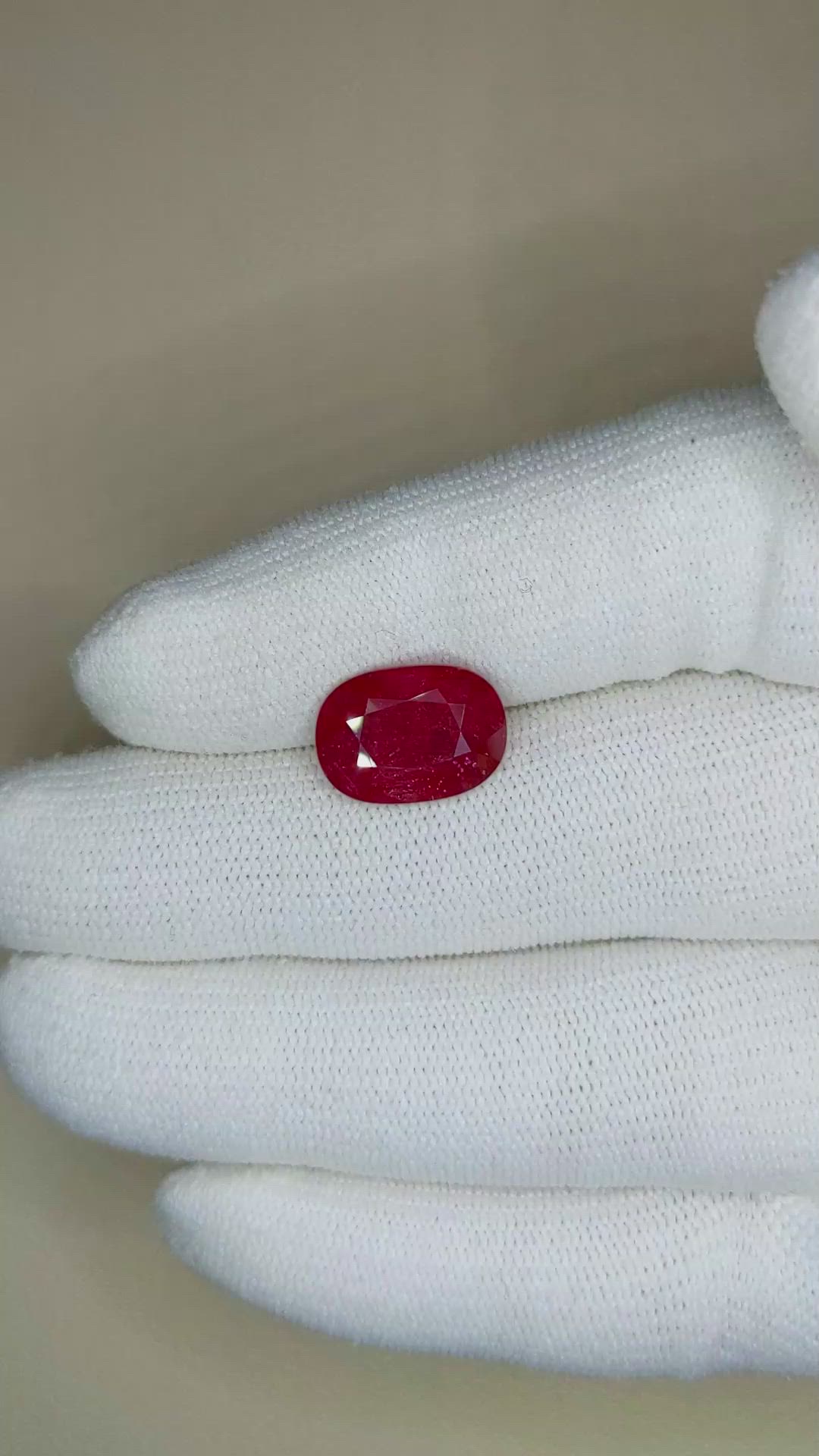 4.92 Ct. Ruby from Mozambique Size Video